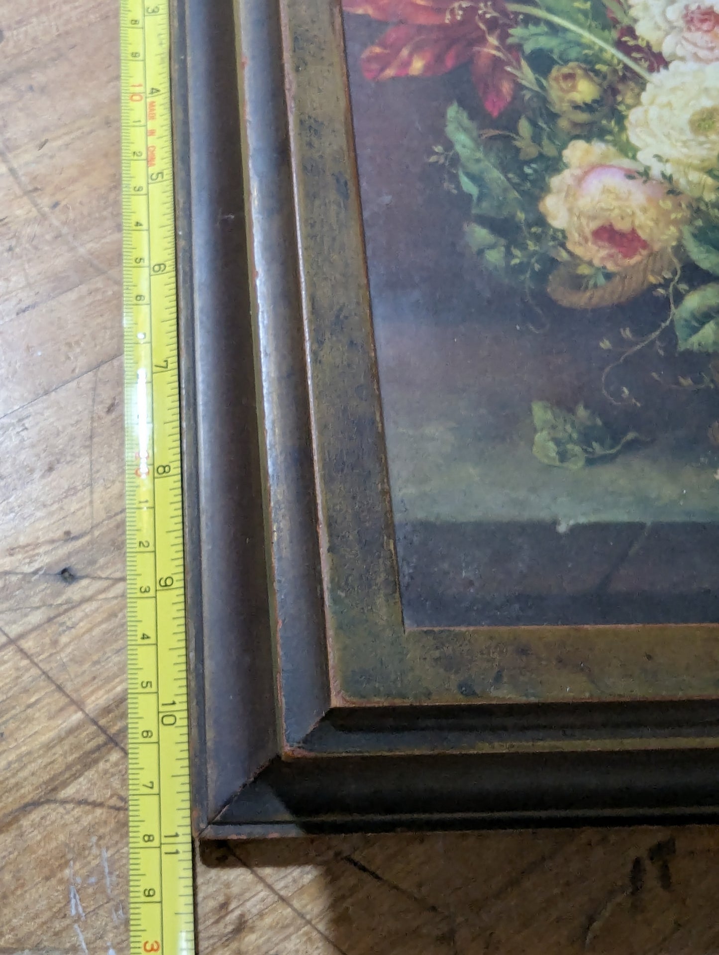 Floral hinged box
