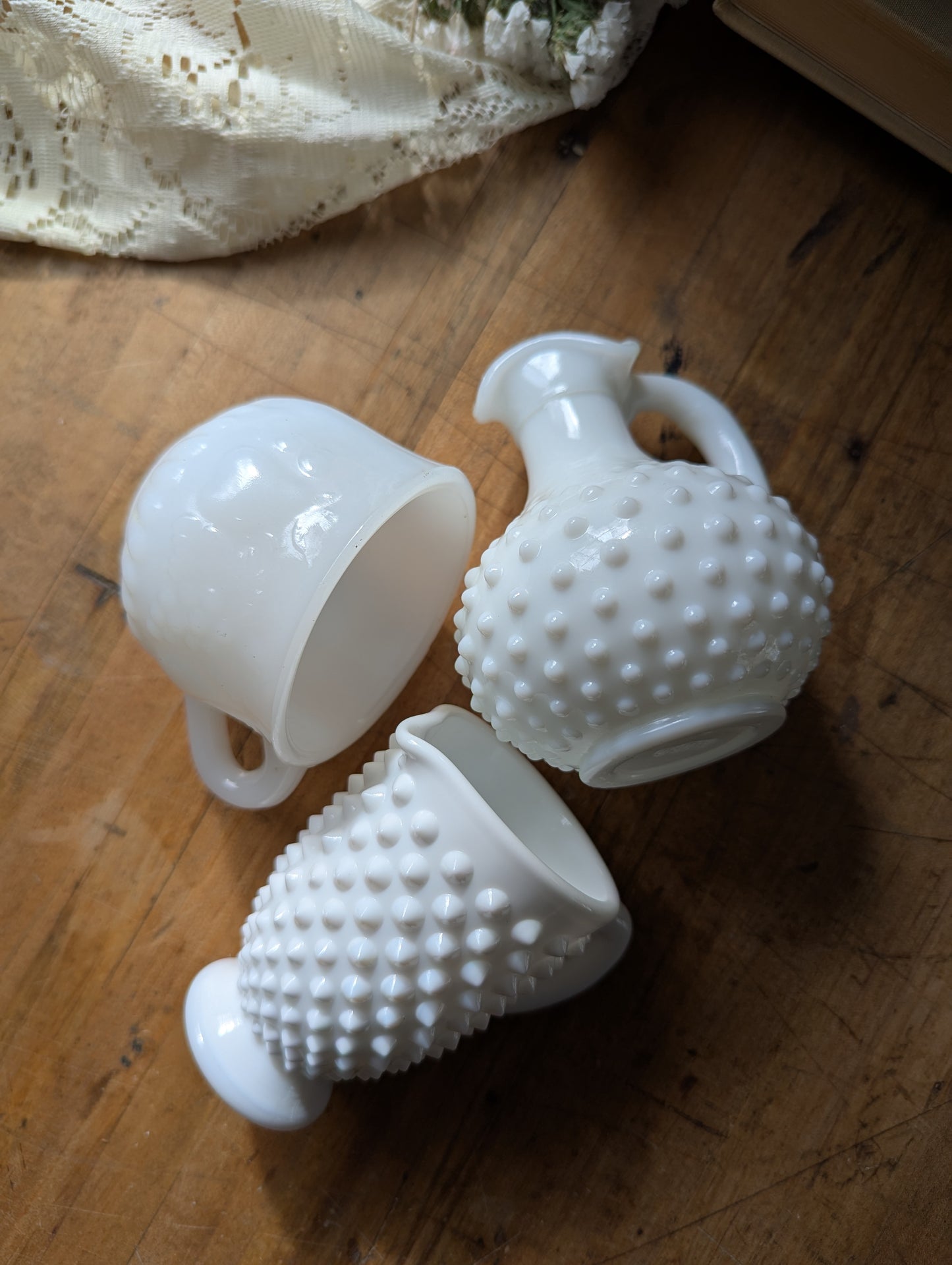 Milk glass collection of 3