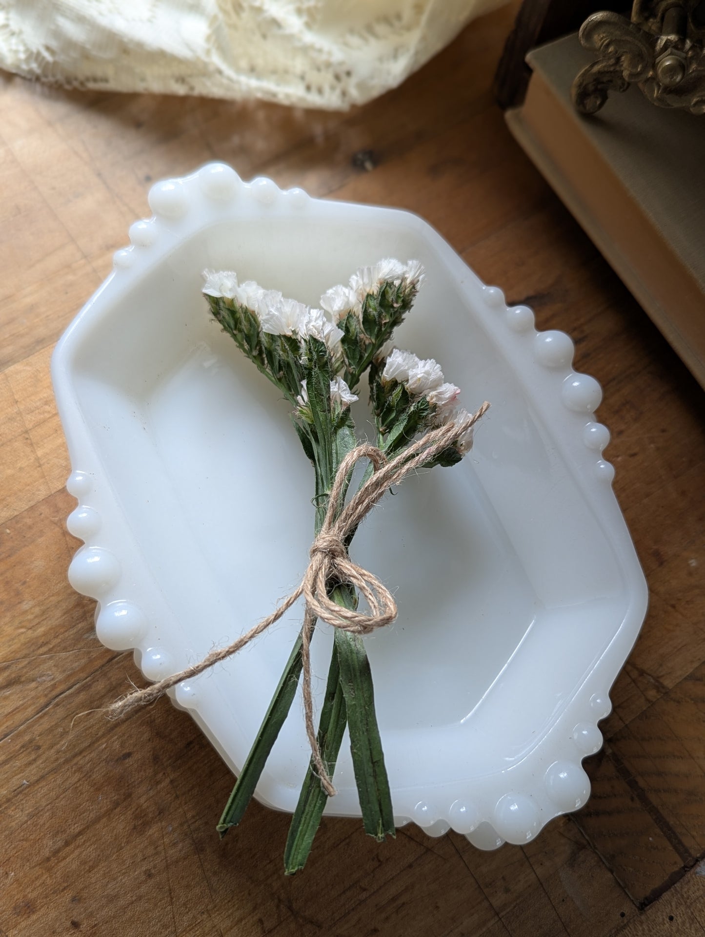 Set of 3 milk glass Anchor Hocking dishes