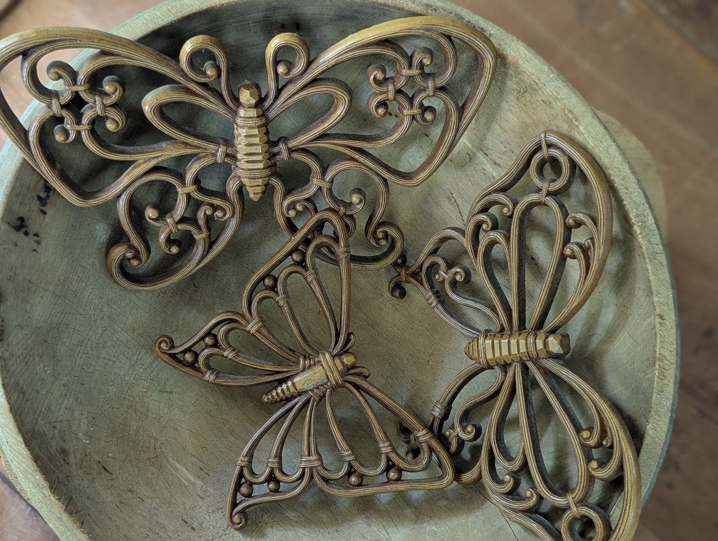 Syroco butterfly wall decor