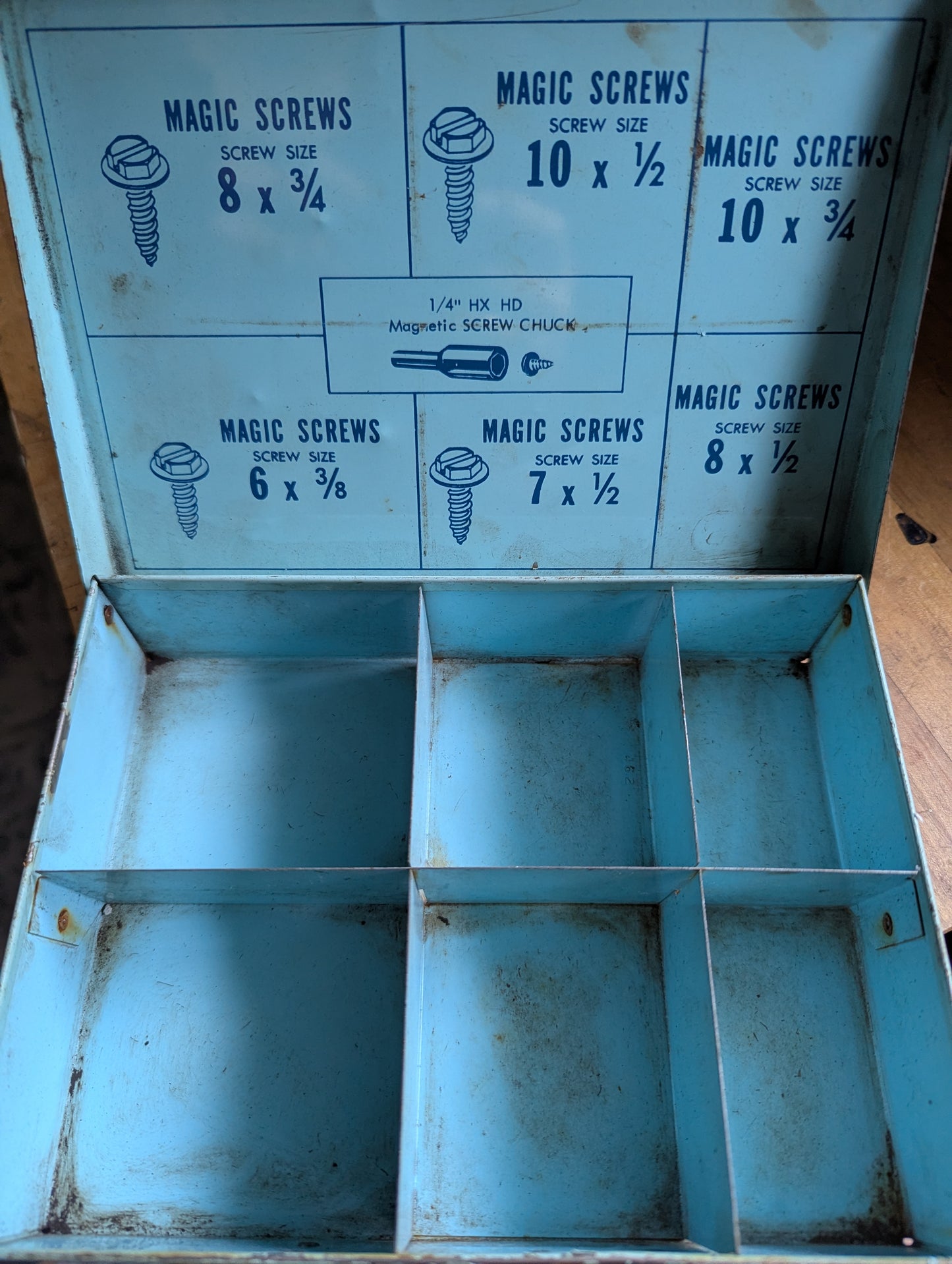 Magic Screw Kit metal box