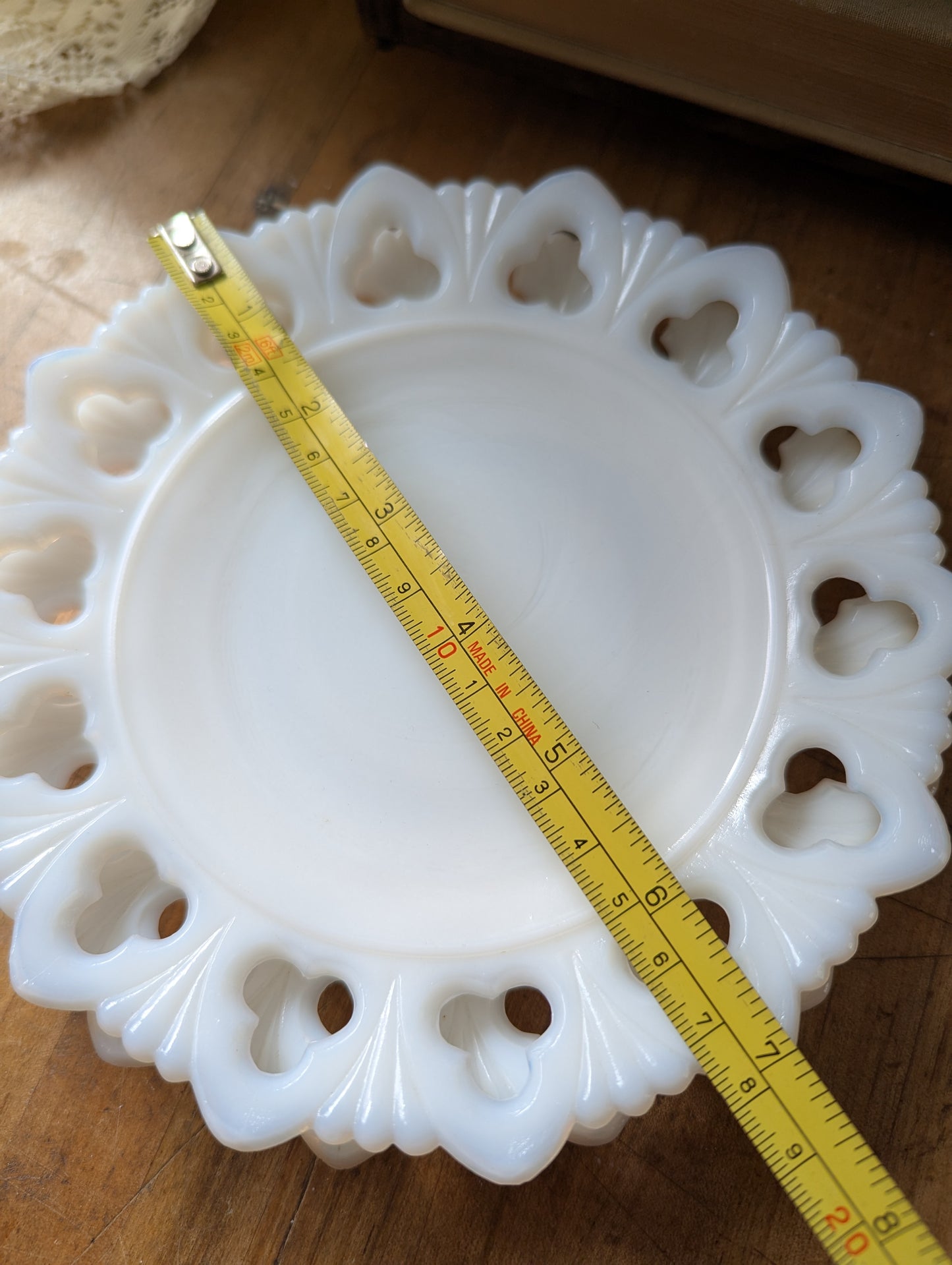 Milk glass collection of Five