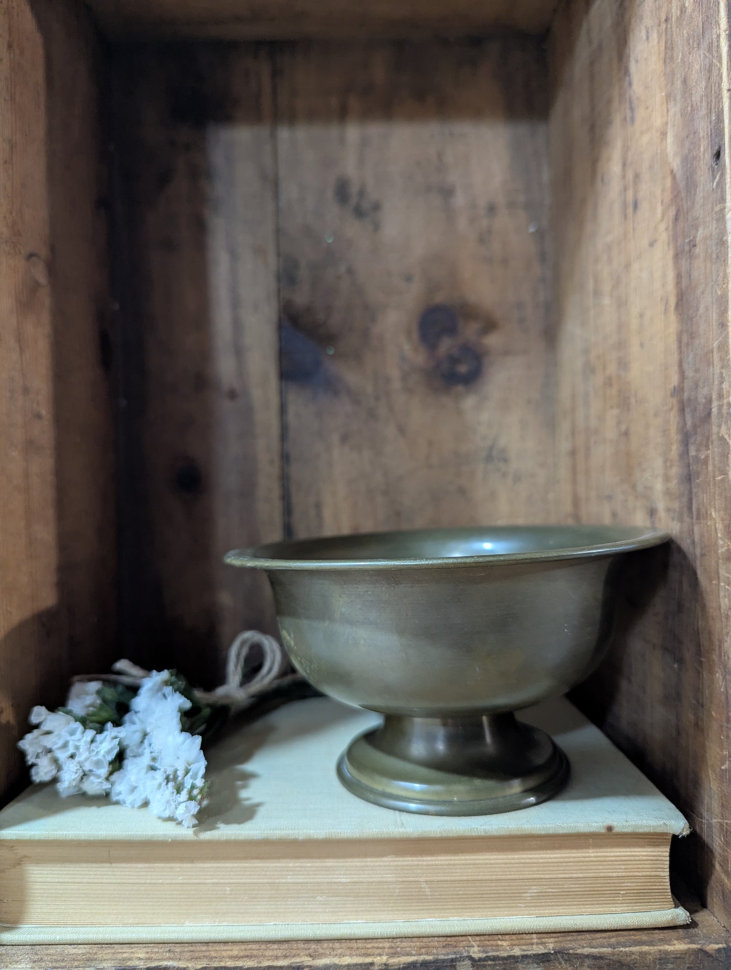 Set of 3 brass vessels