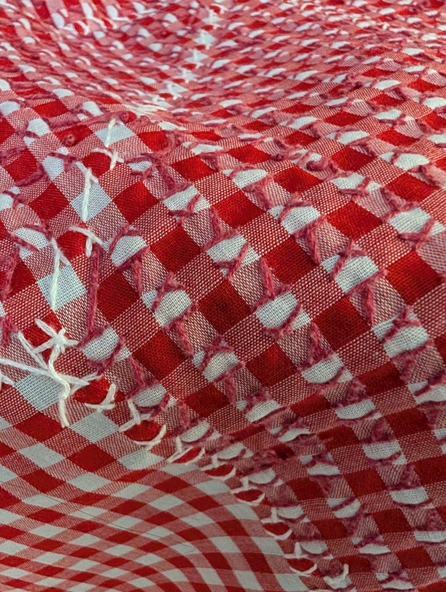 Tablecloth/topper