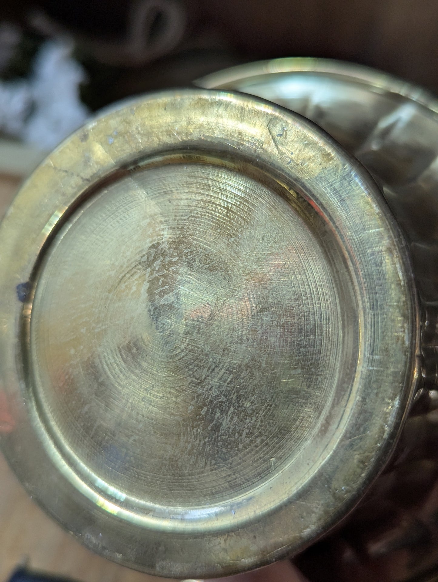 Set of 3 brass vessels
