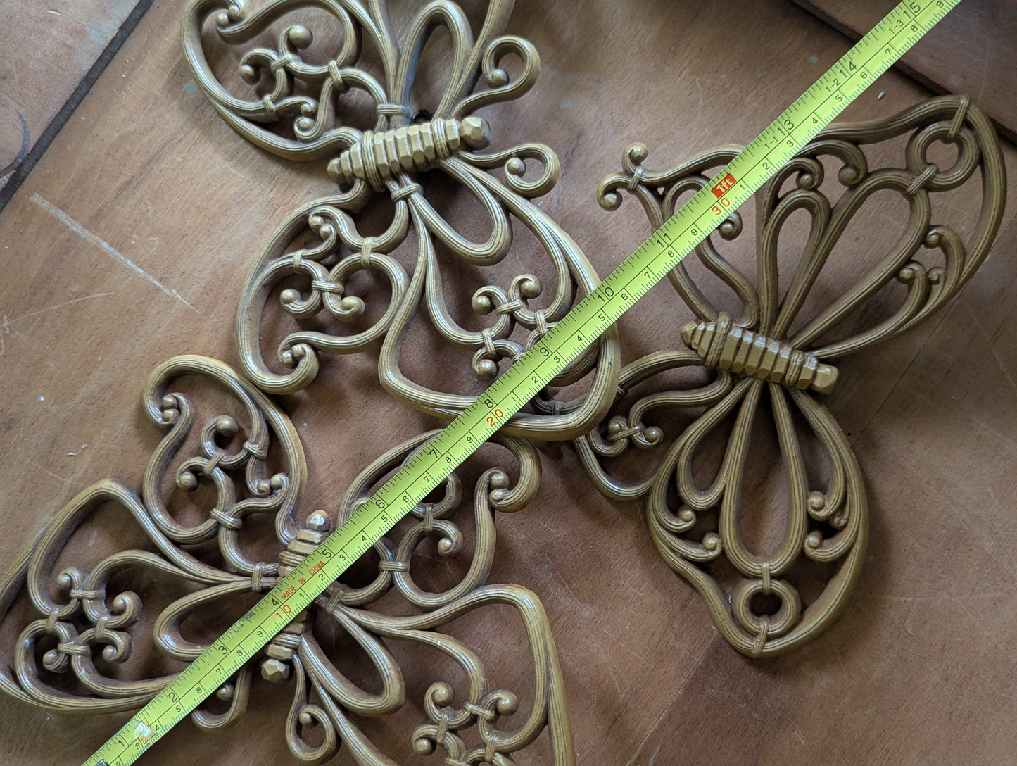 Syroco butterfly wall decor