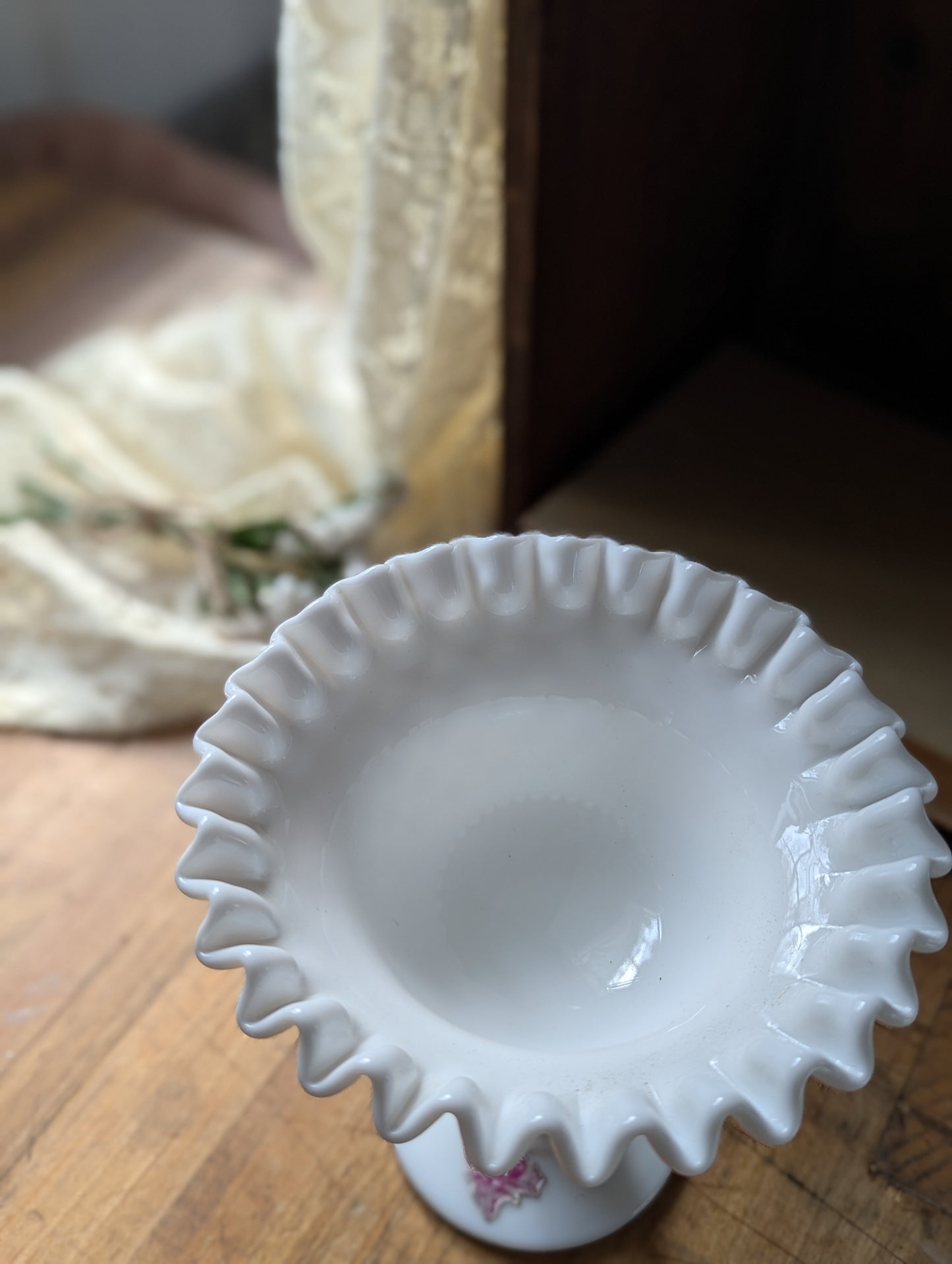 Fenton hobnail dish