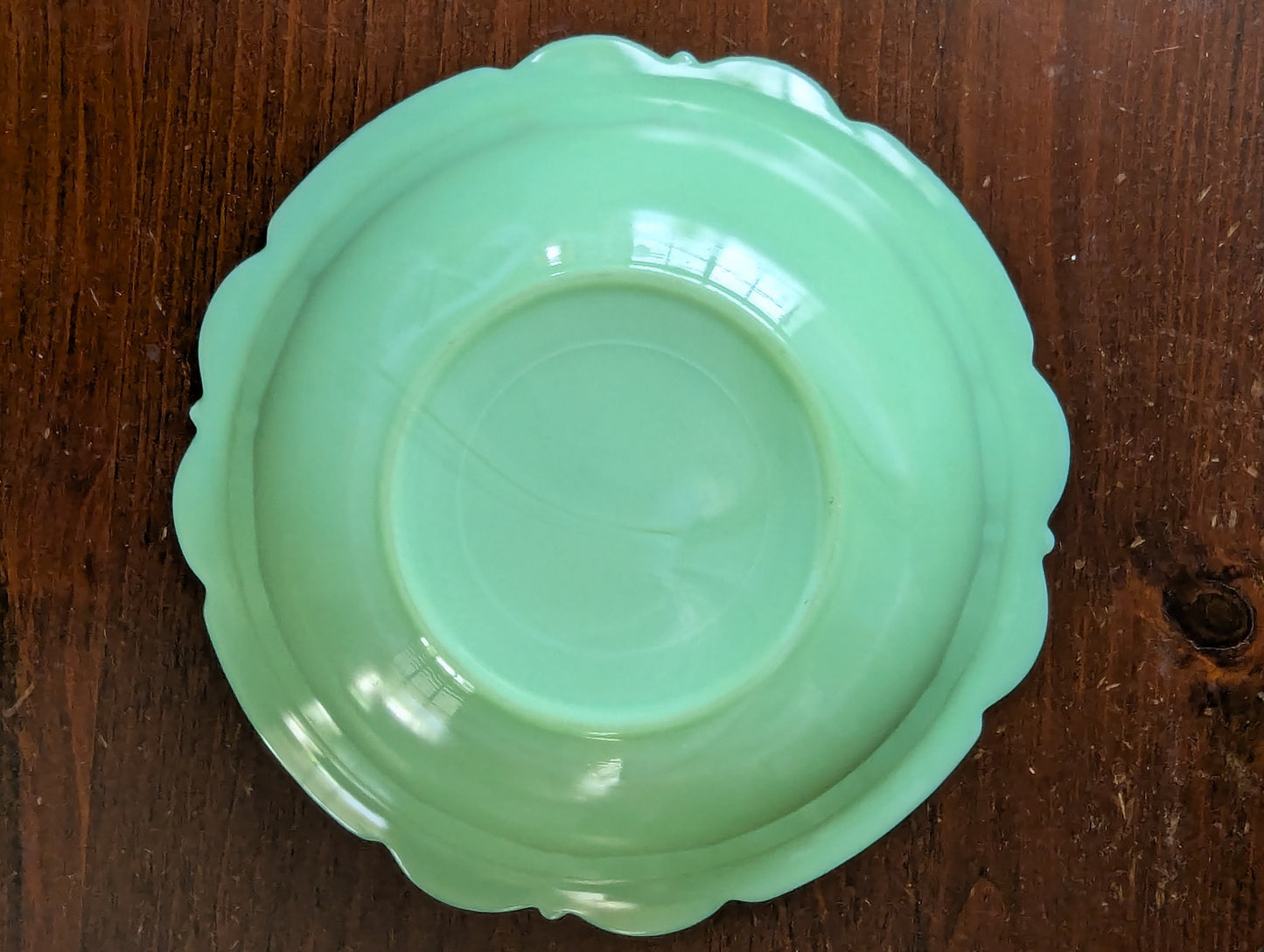 McKee Uranium Jadeite bowl