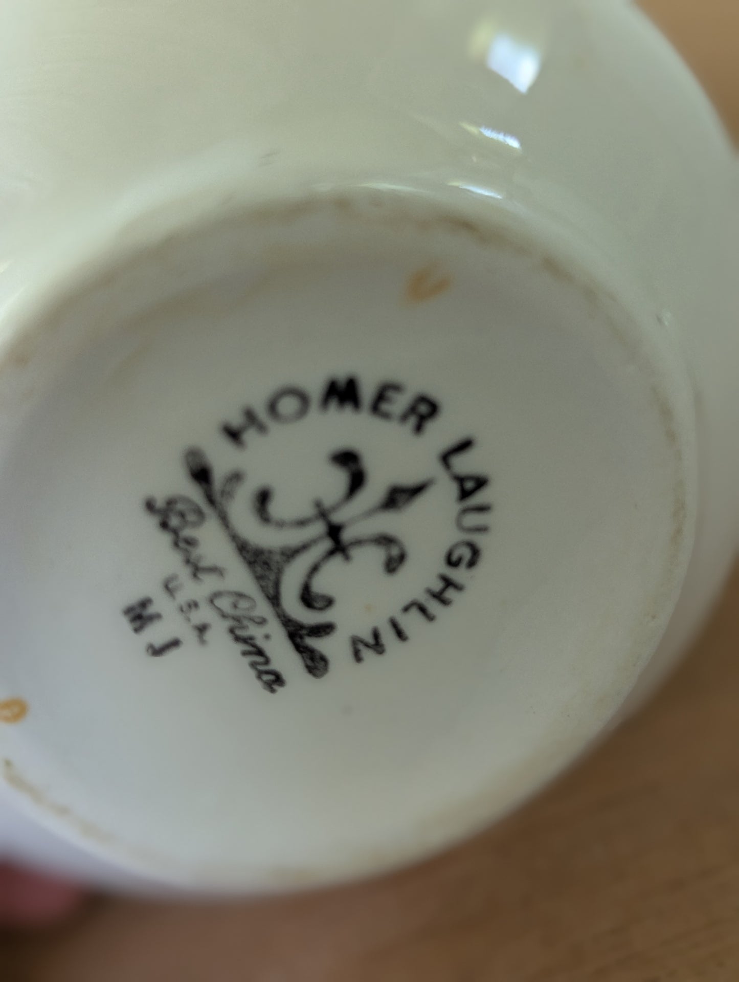 Homer Laughlin creamer and egg cup 2pc