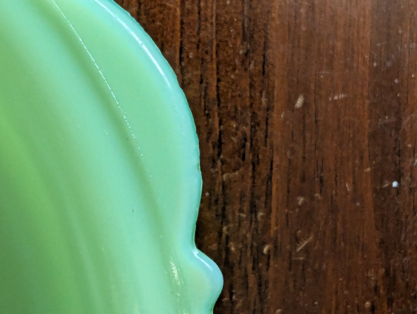 McKee Uranium Jadeite bowl