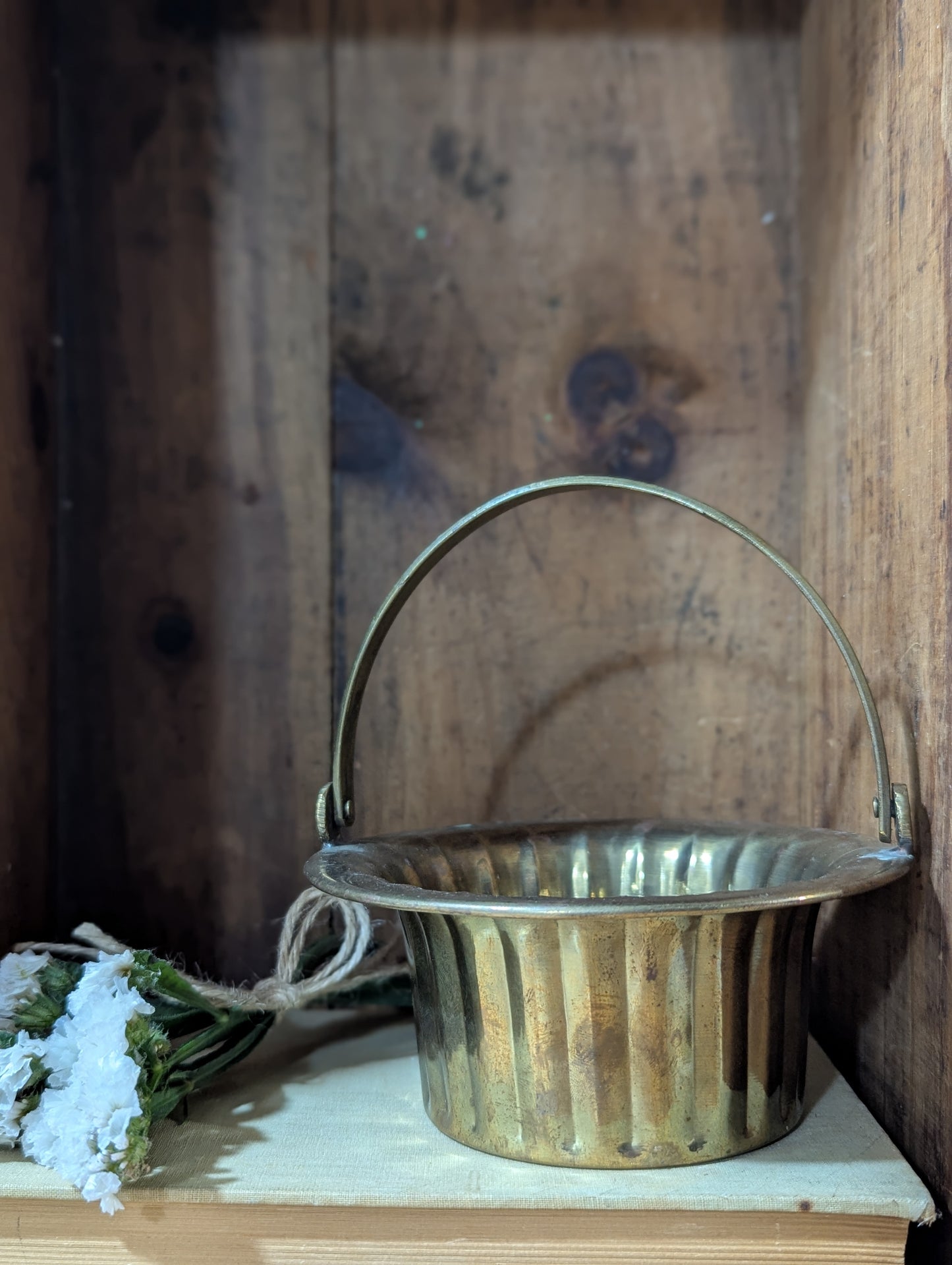 Set of 3 brass vessels