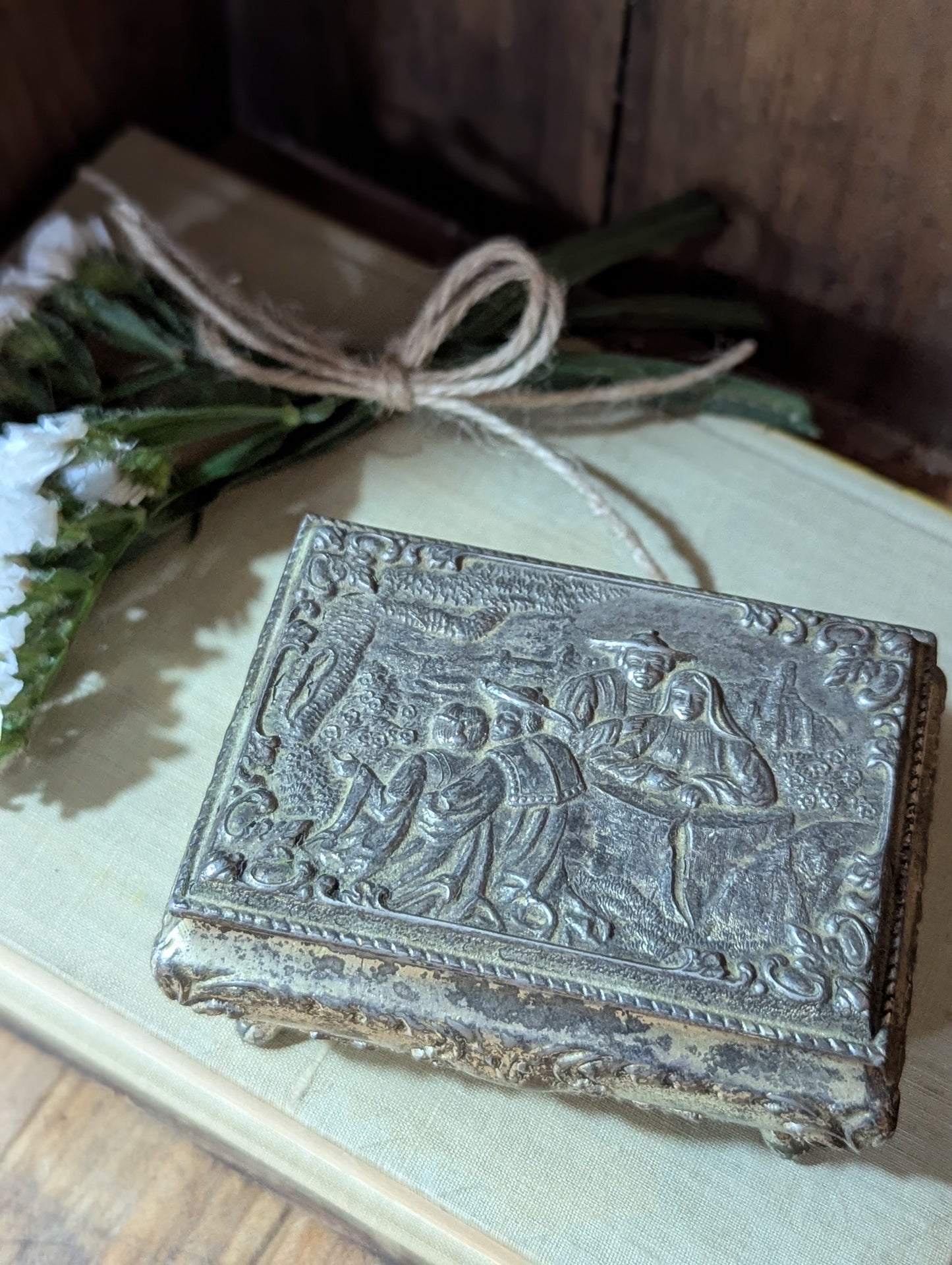 Japan jewelry casket