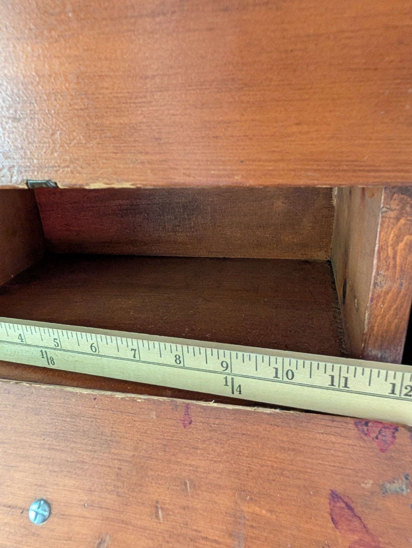 Wood shoe shine box