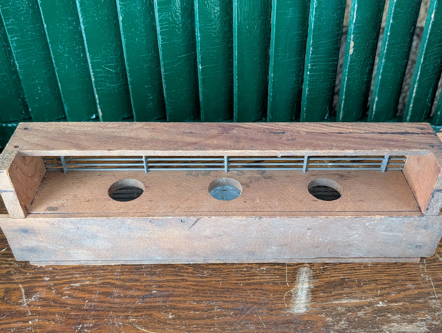 Flying insect/bee trap/cage