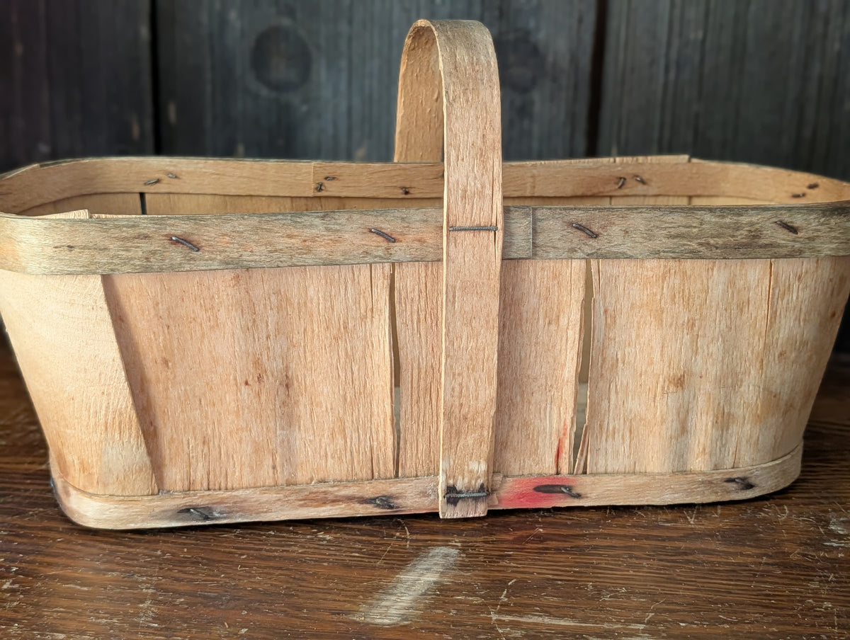 Two quart fruit basket