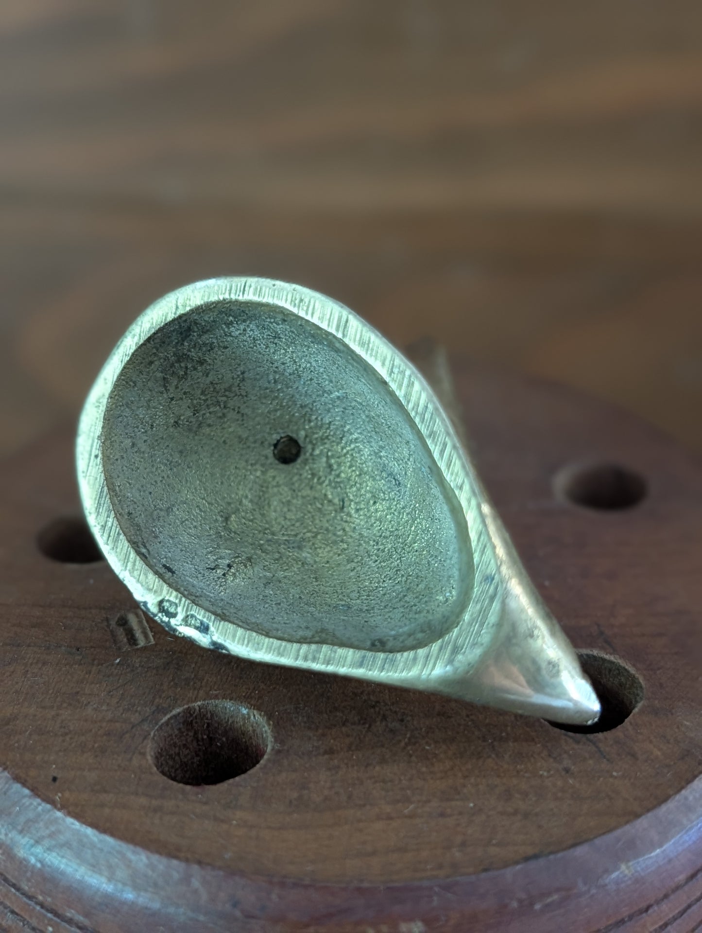 Brass mouse