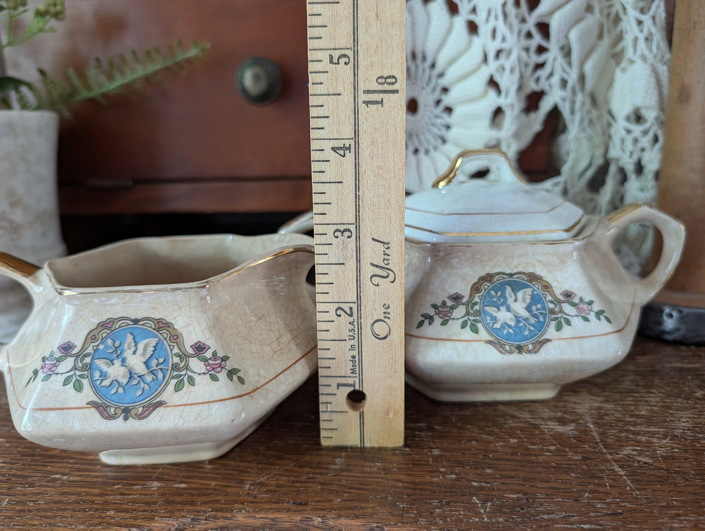 Martha Washington dove sugar and creamer