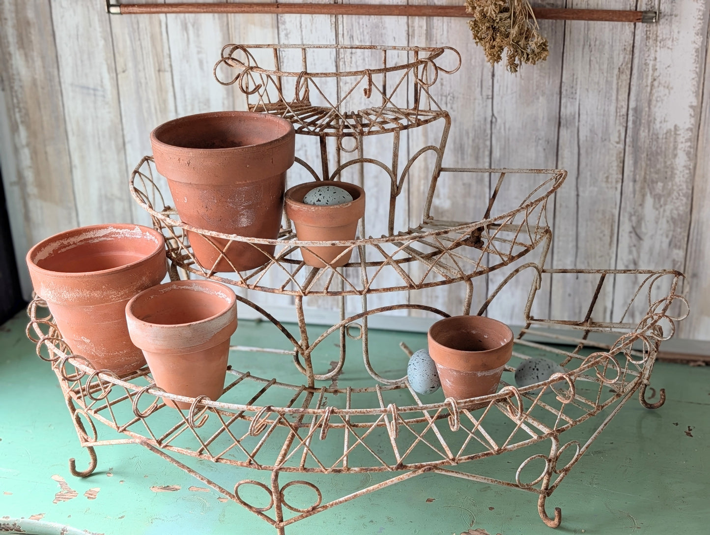 Wire Plant/pot rack/shelf/stand