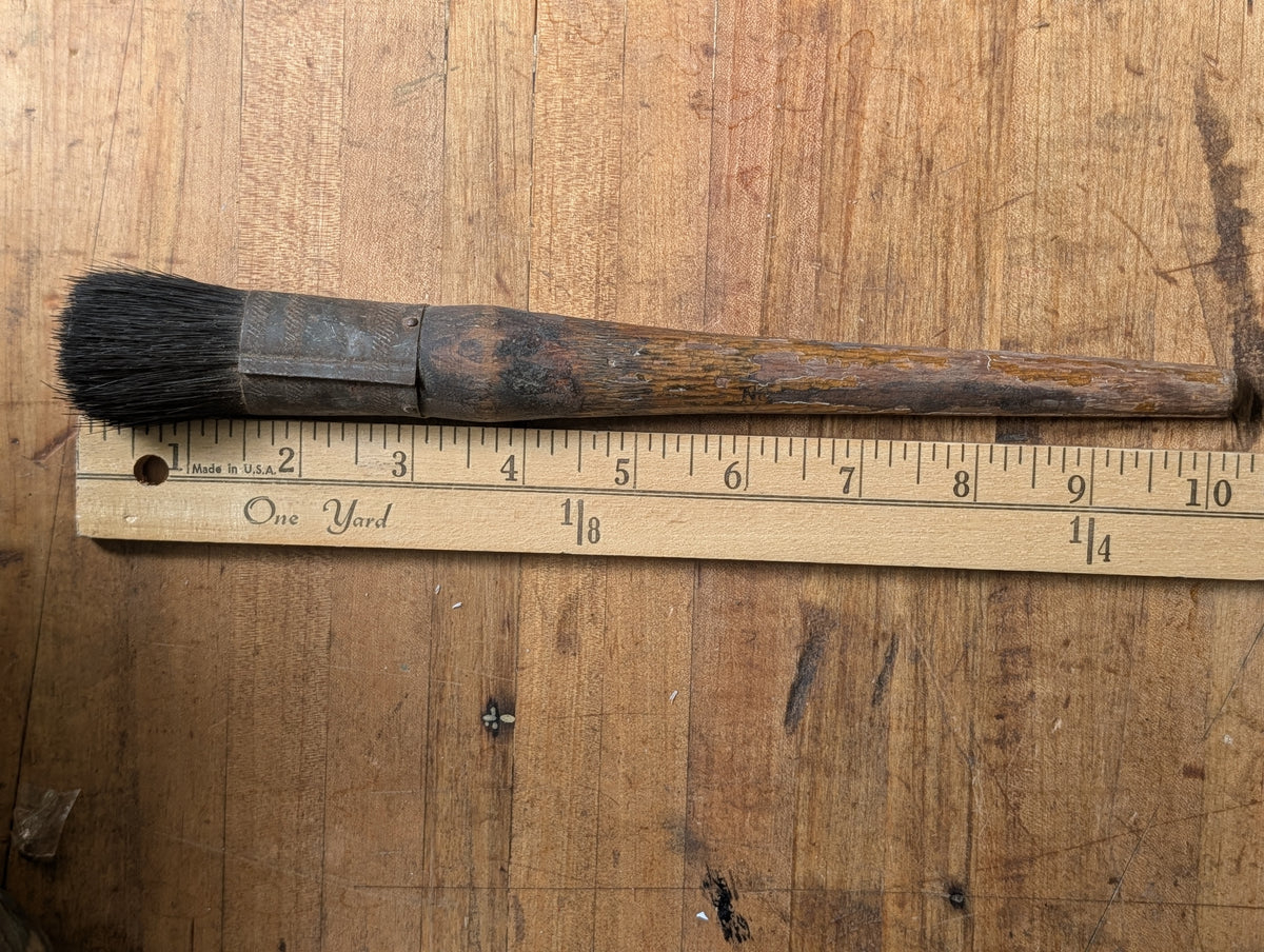 Artist brush