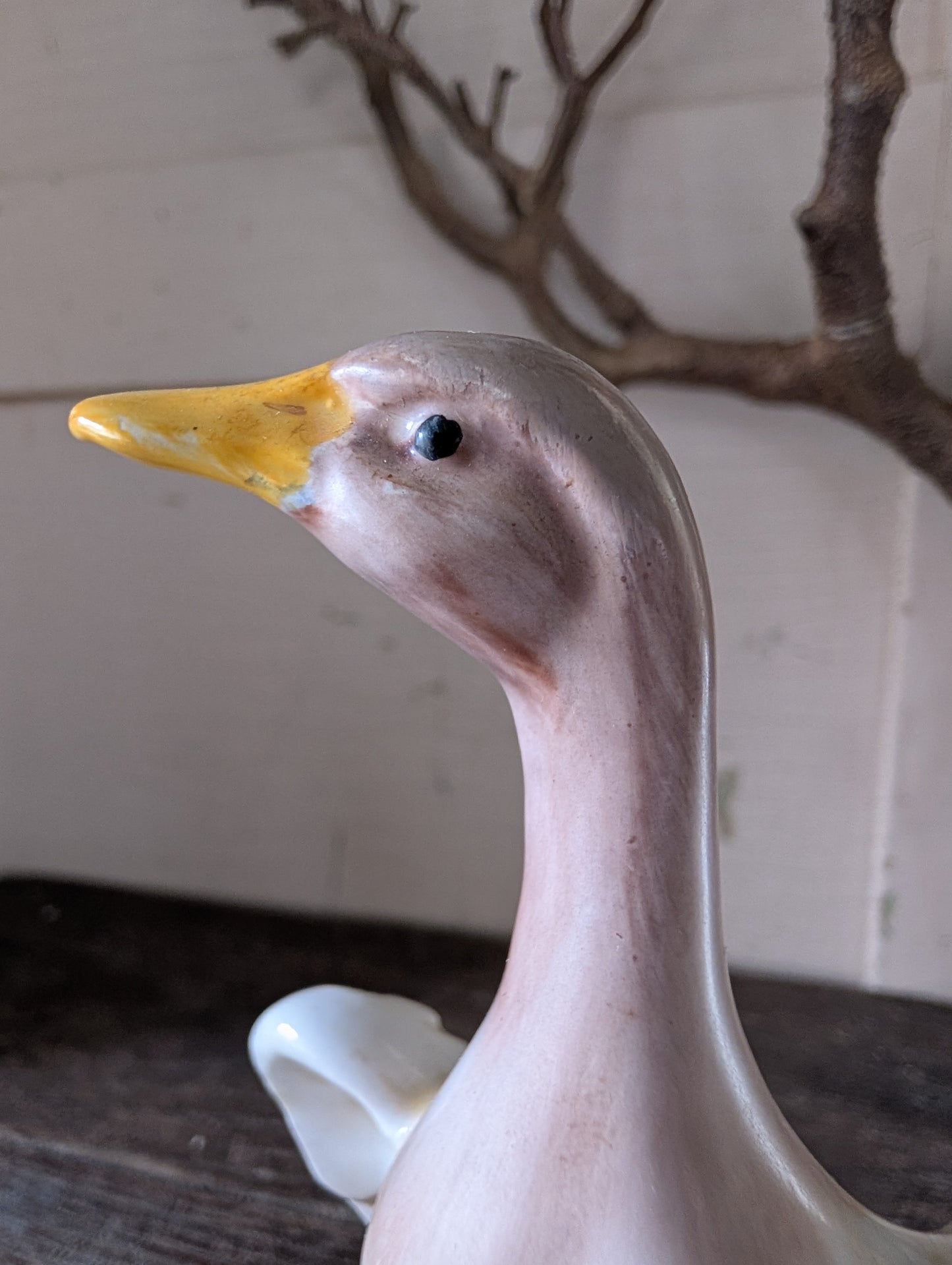 Goose fingurine