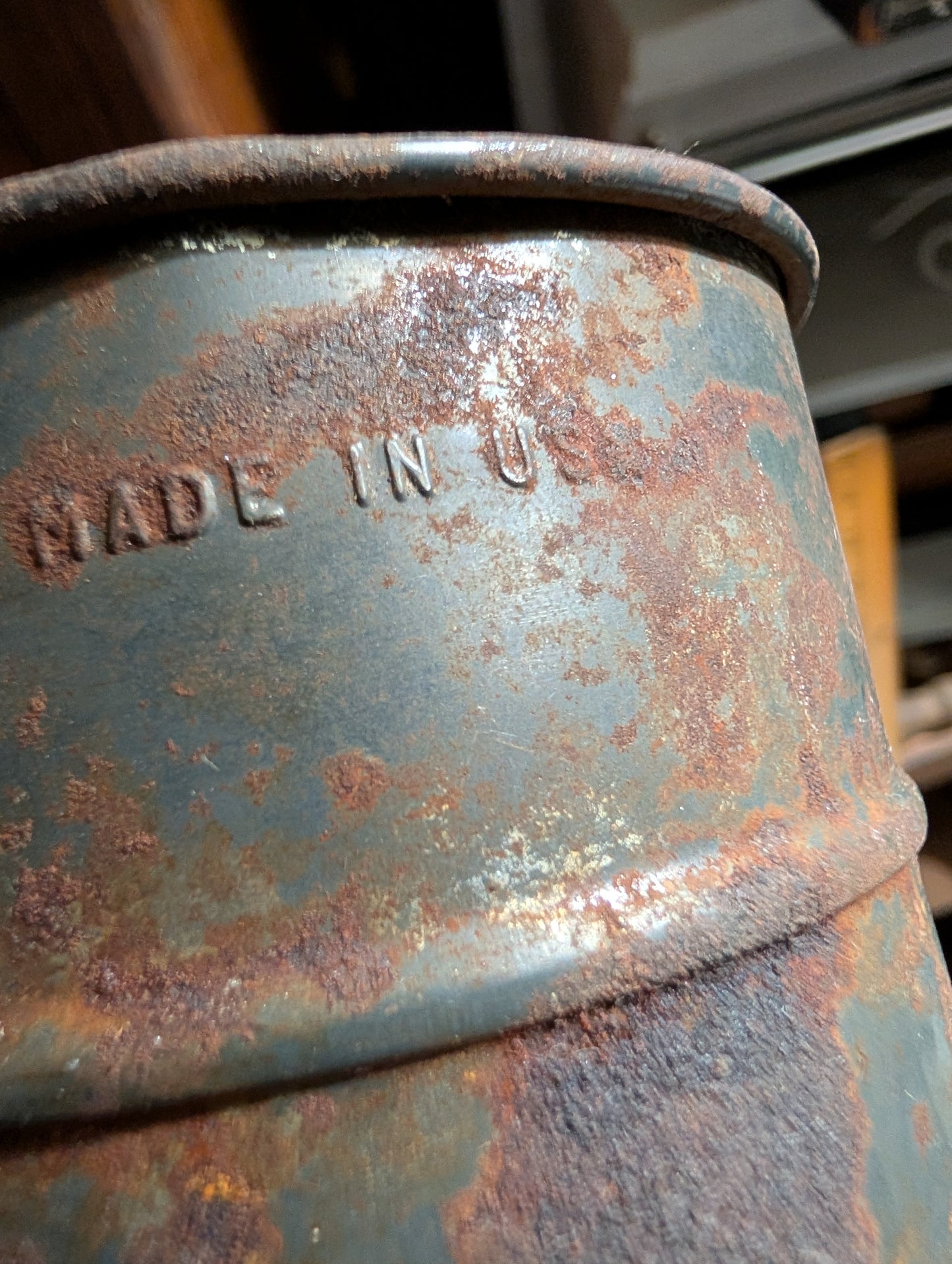 Pair of metal sifters