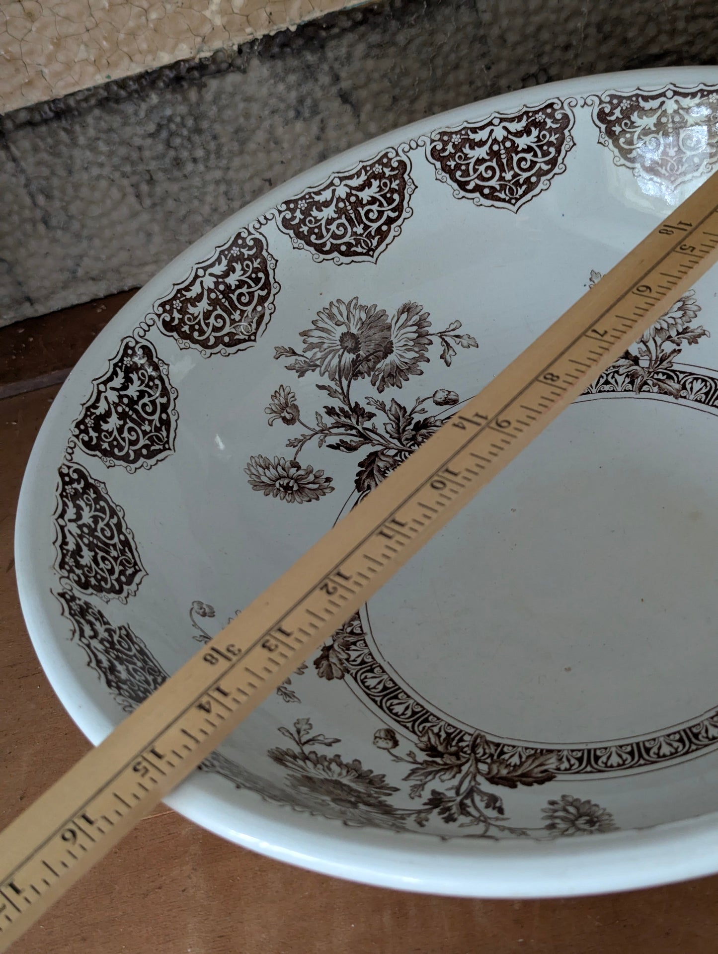 Brown English transferware pitcher and basin