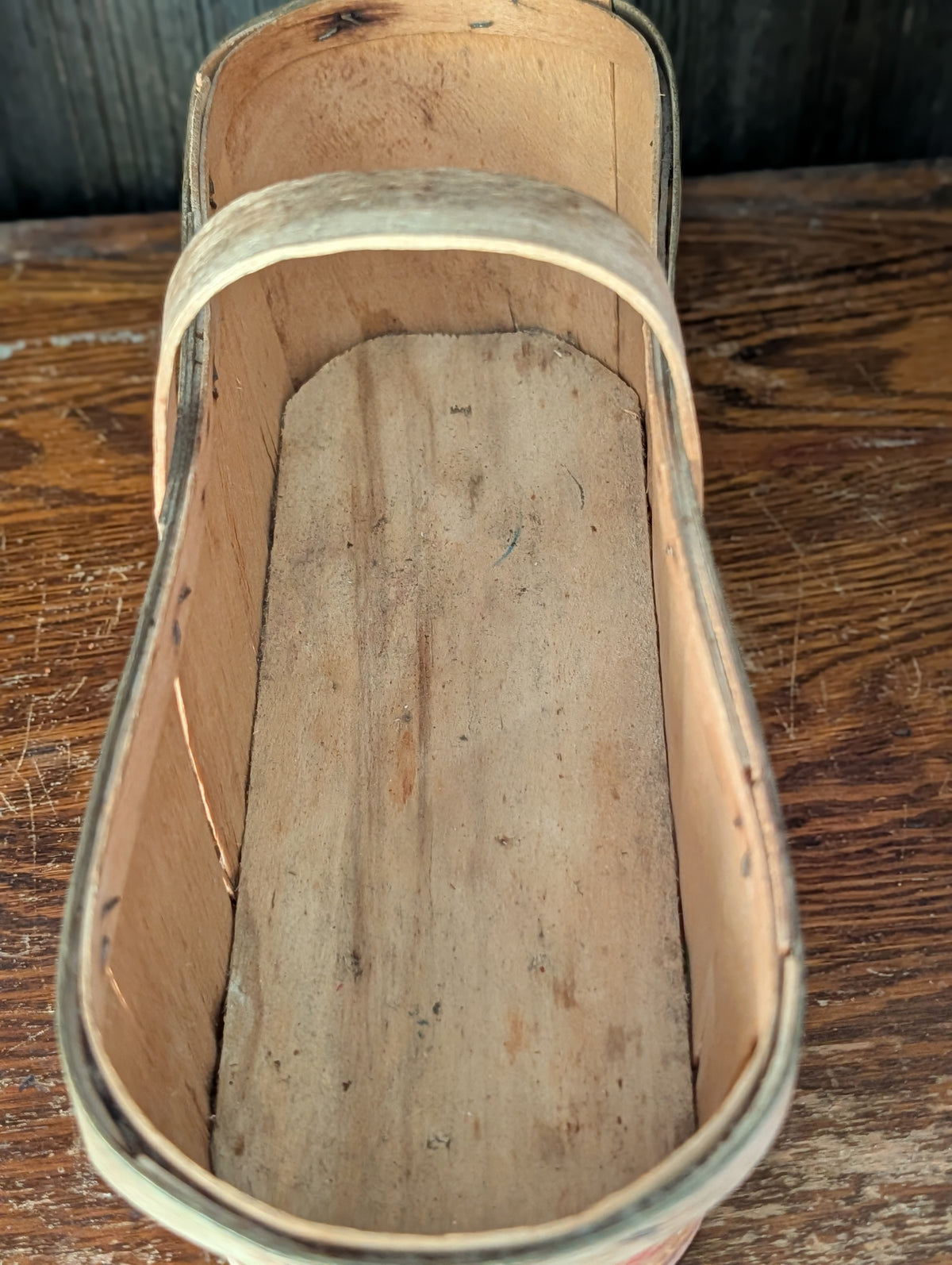 Two quart fruit basket