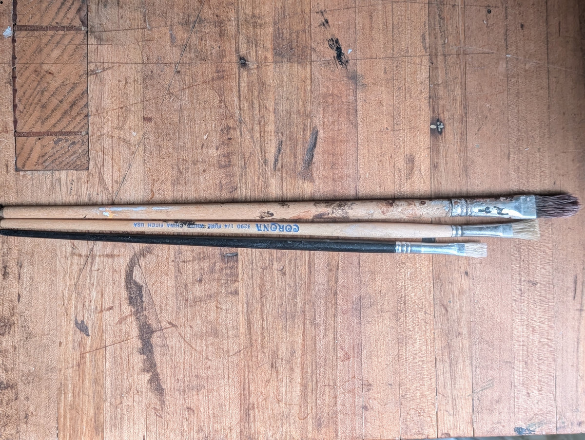 Artist brushes