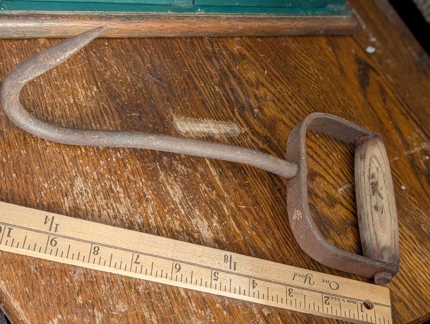 Hay hook