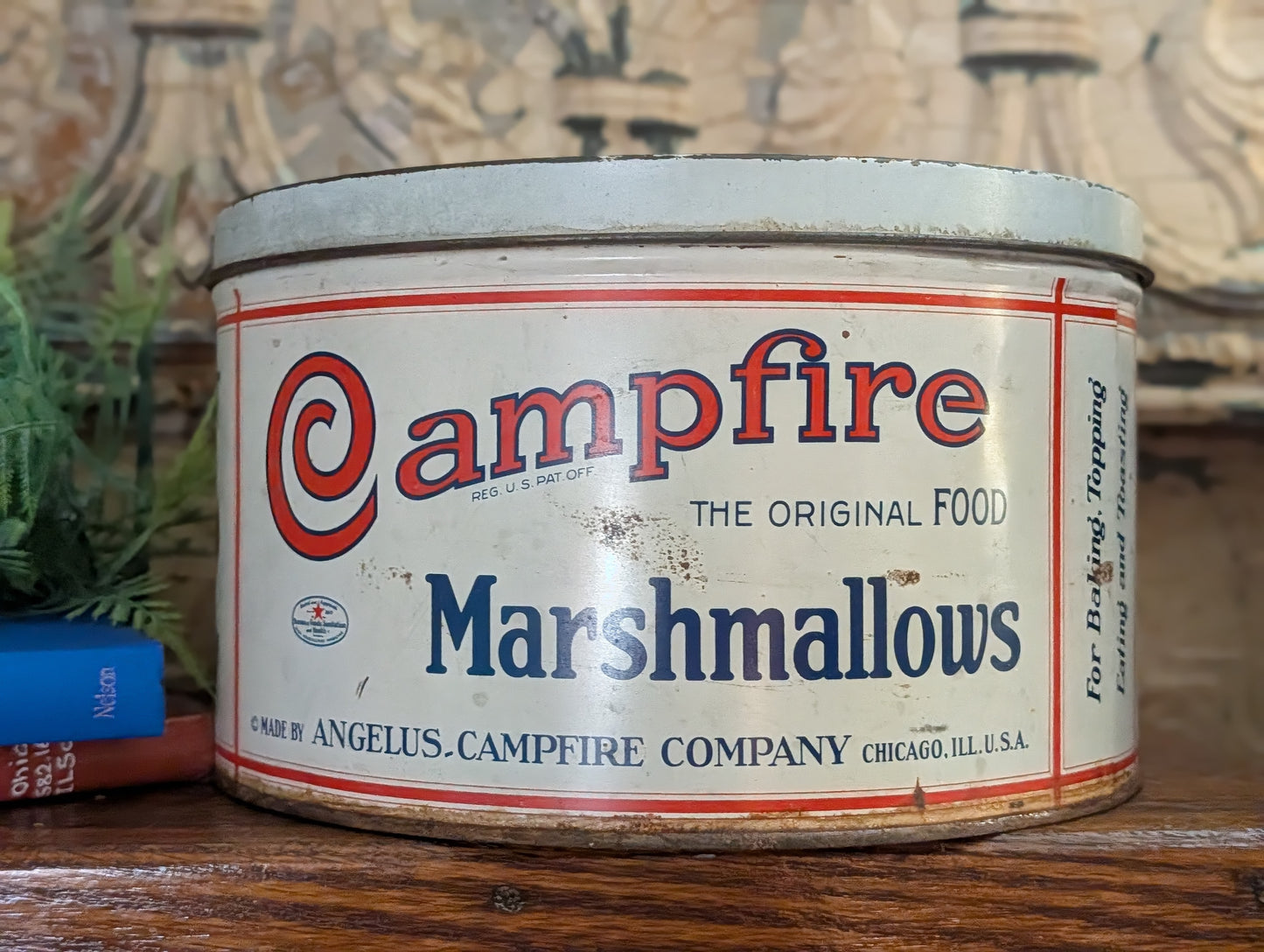 Fireside Marshmallow tin