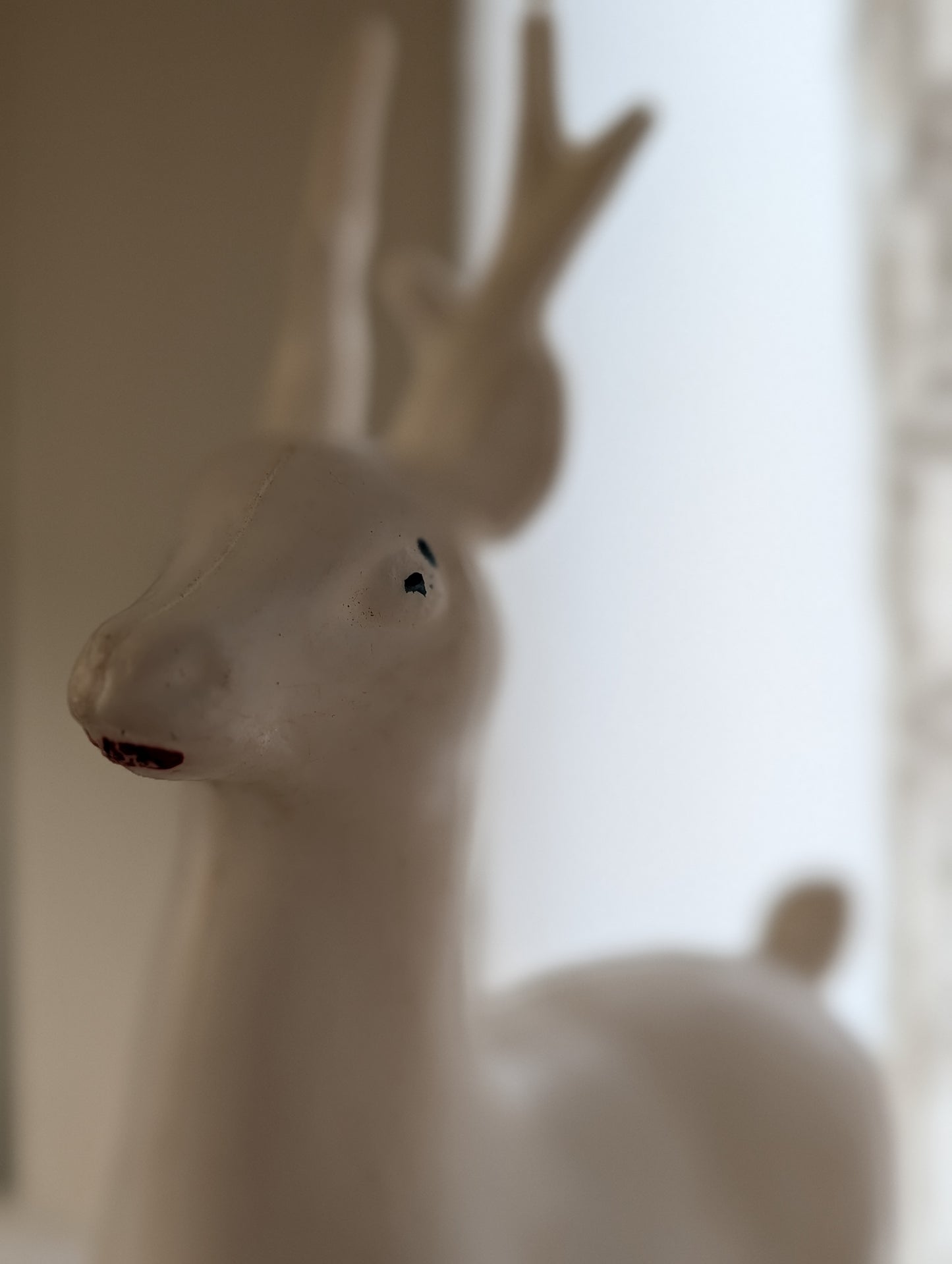 Plastic deer set