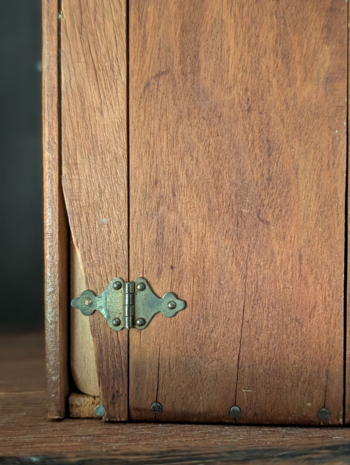 Wooden cigar box