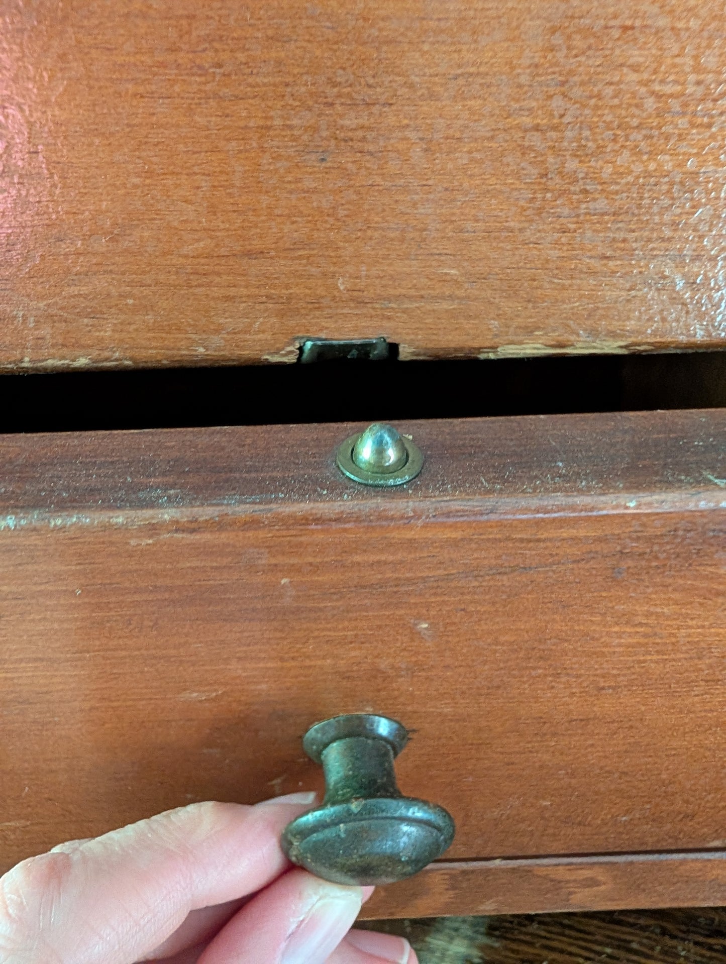 Wood shoe shine box