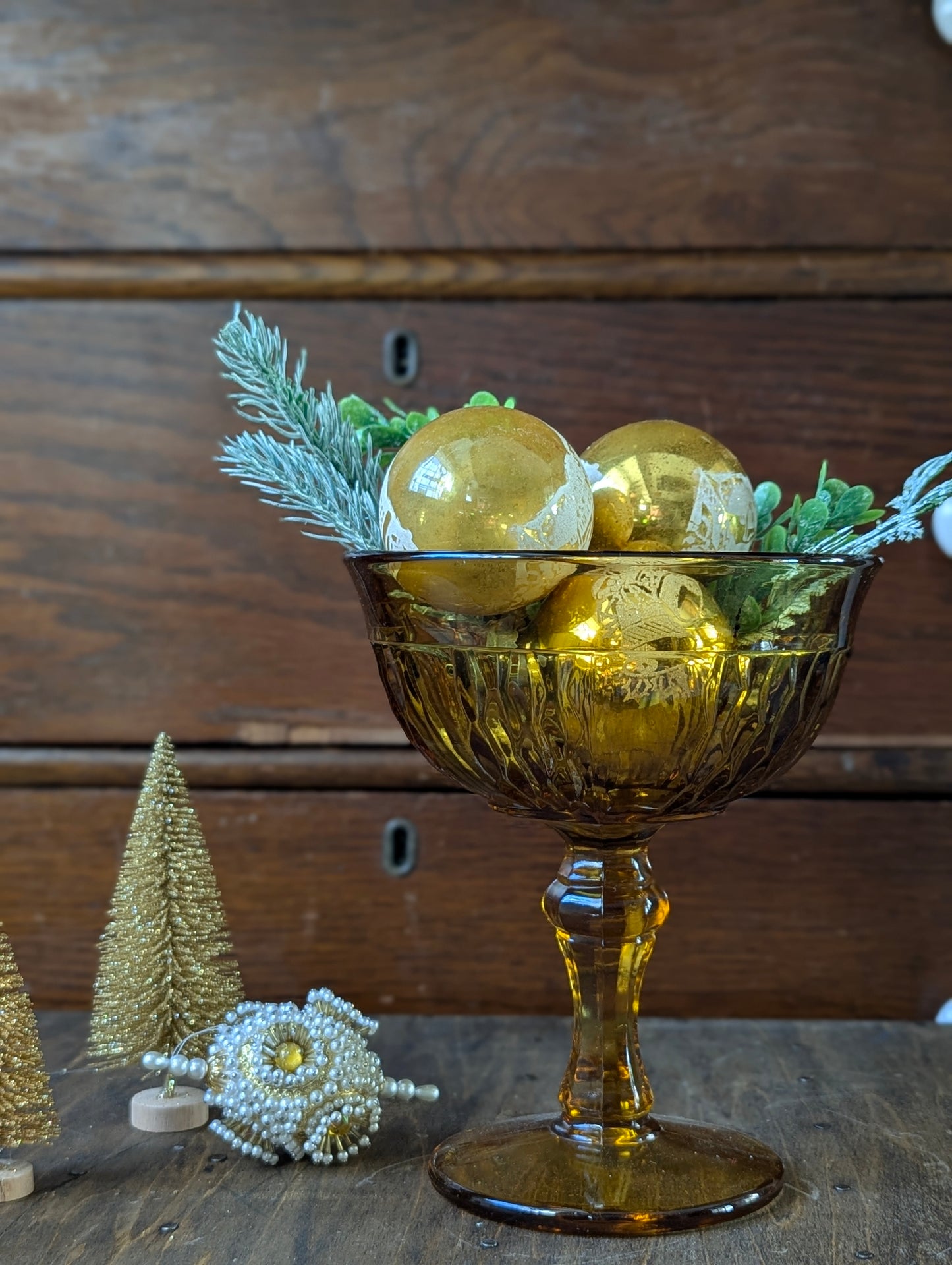 Amber glass compote pedestal
