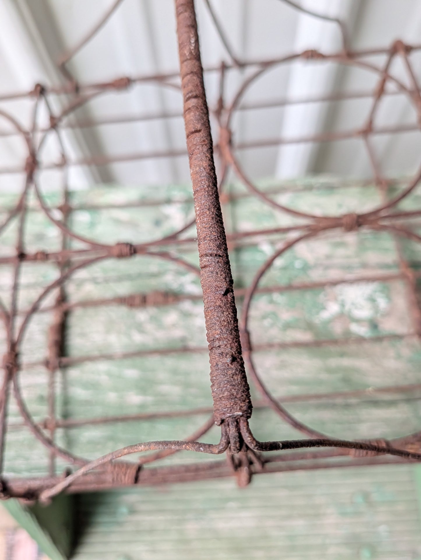 Wire pot/jar rack