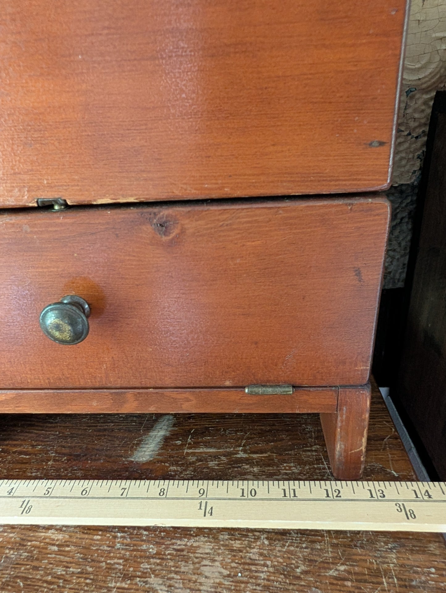 Wood shoe shine box