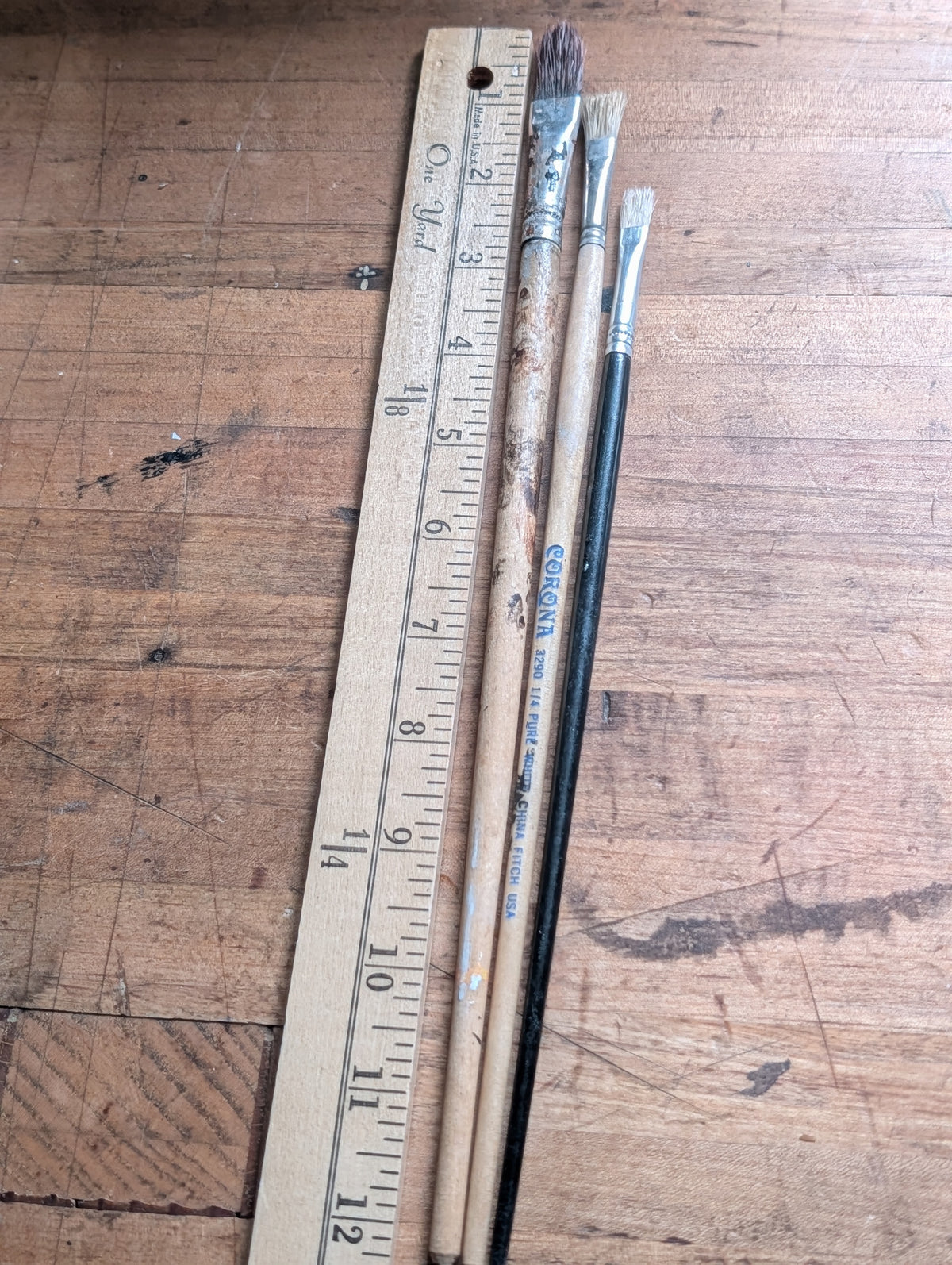 Artist brushes