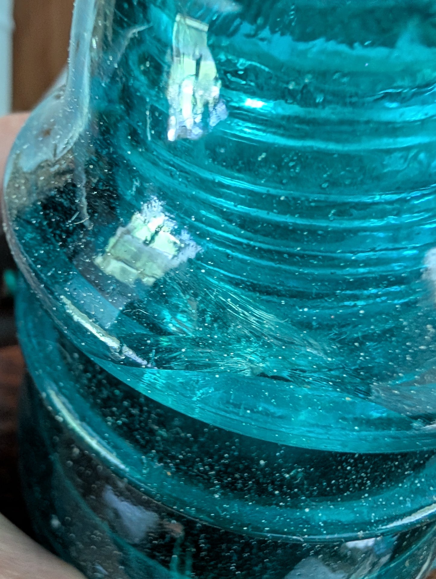 Hemingway insulator