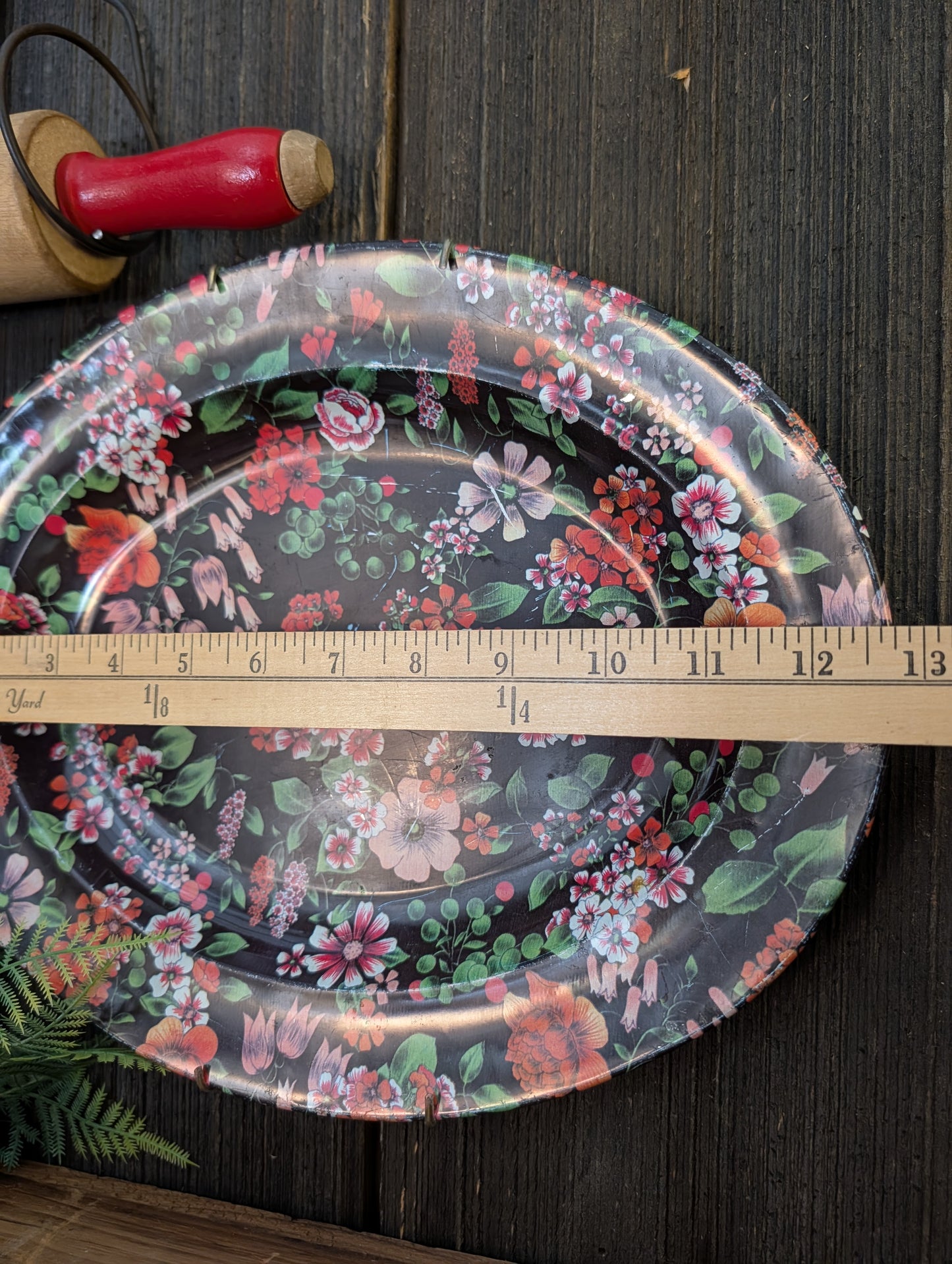 Tin/metal platter
