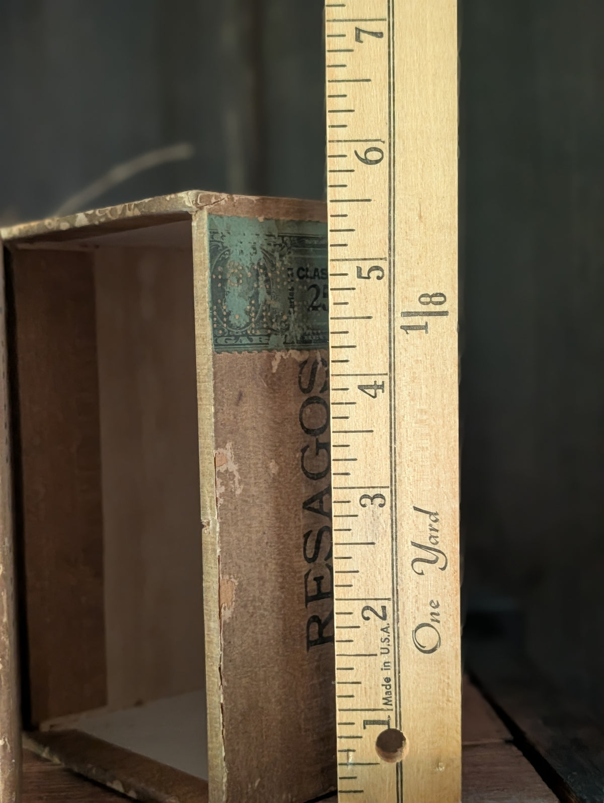 Small cigar box