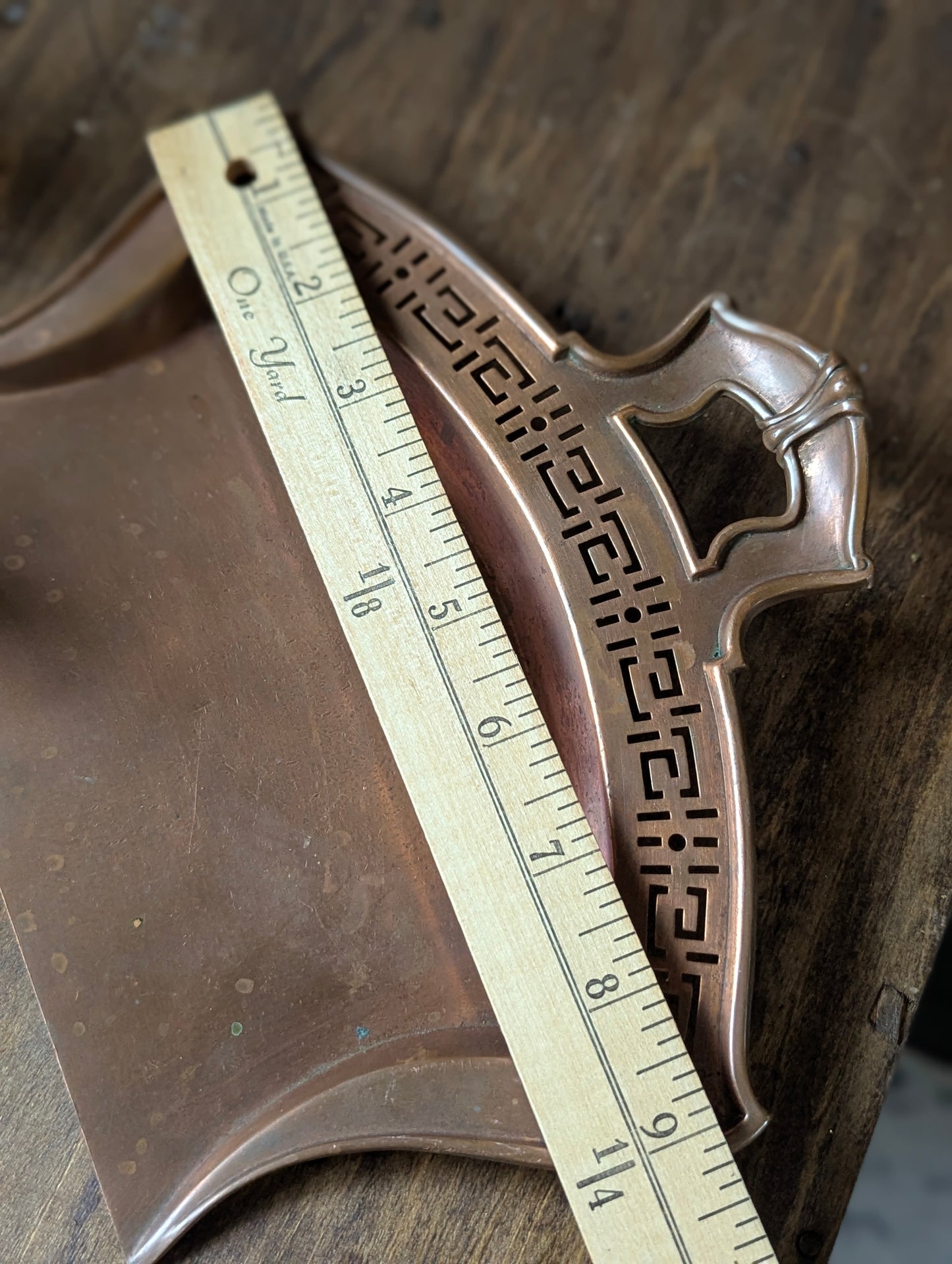 Copper crumb catcher silent butler