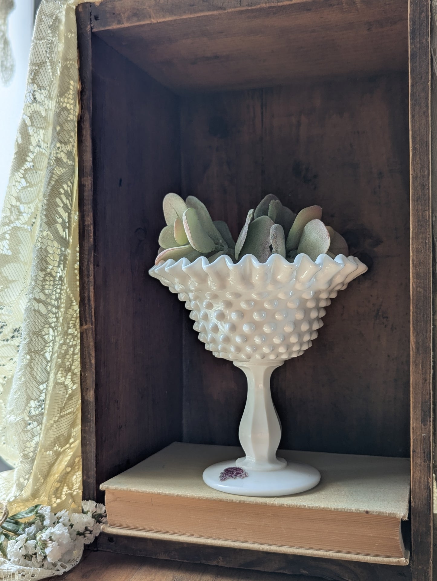 Fenton hobnail dish