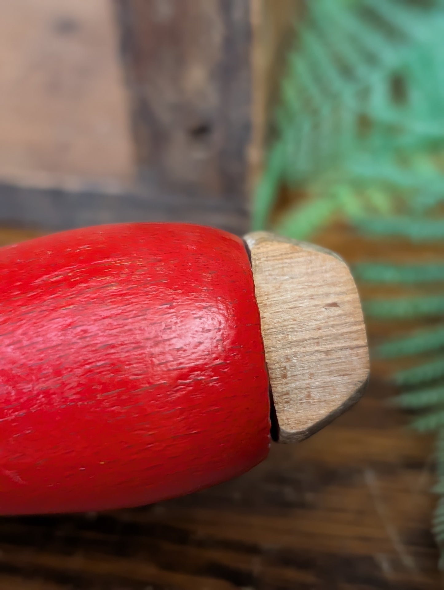 Rolling pin and wire holder