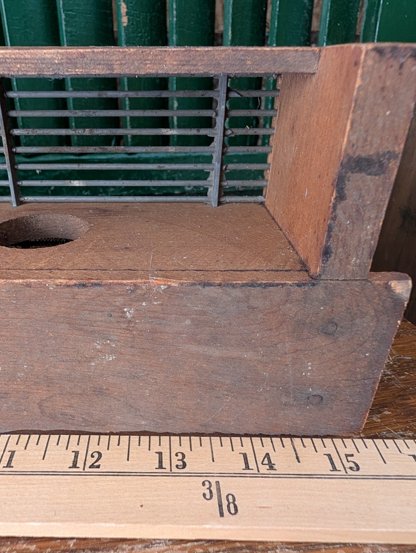 Flying insect/bee trap/cage