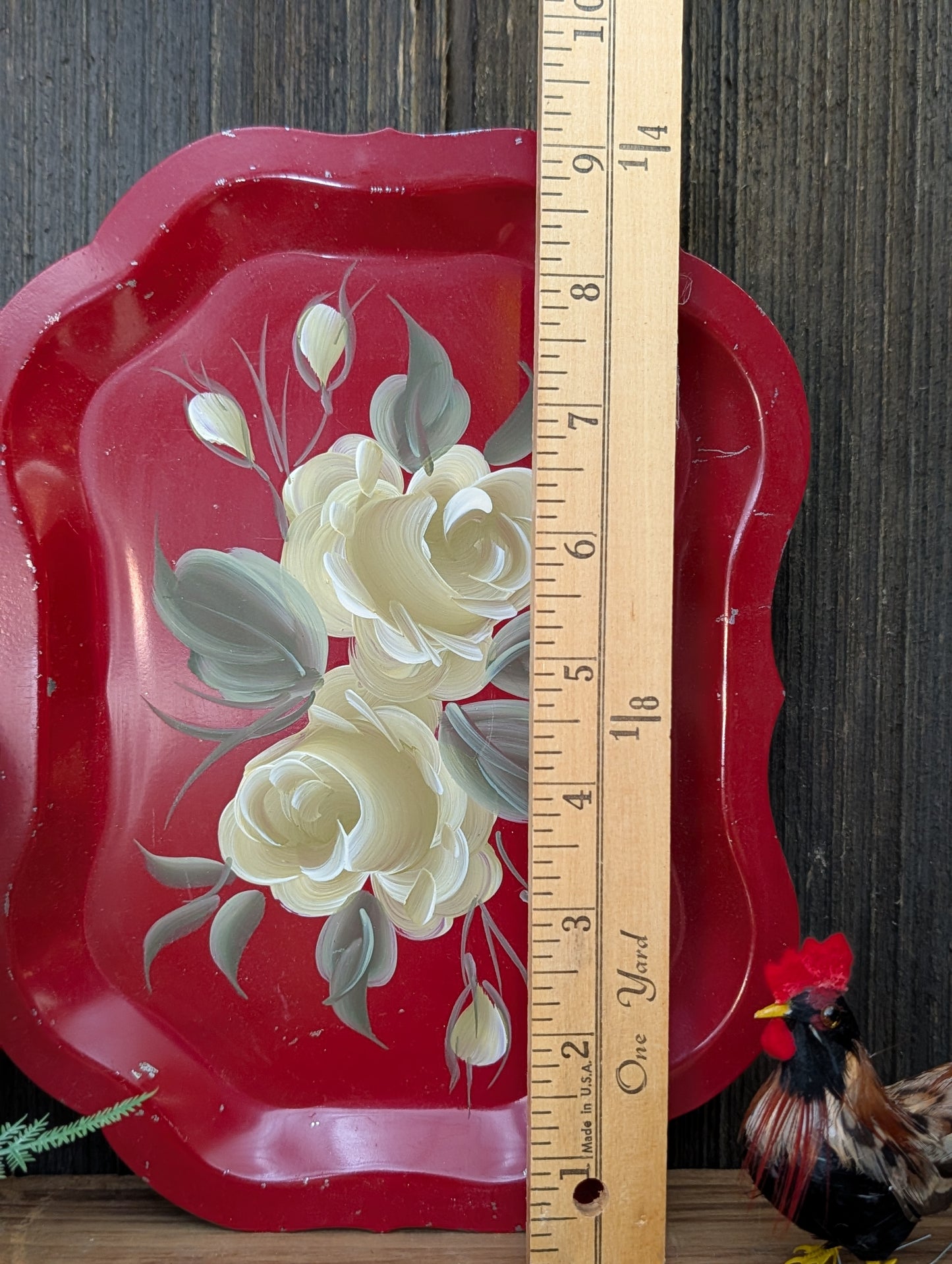 Tole tray