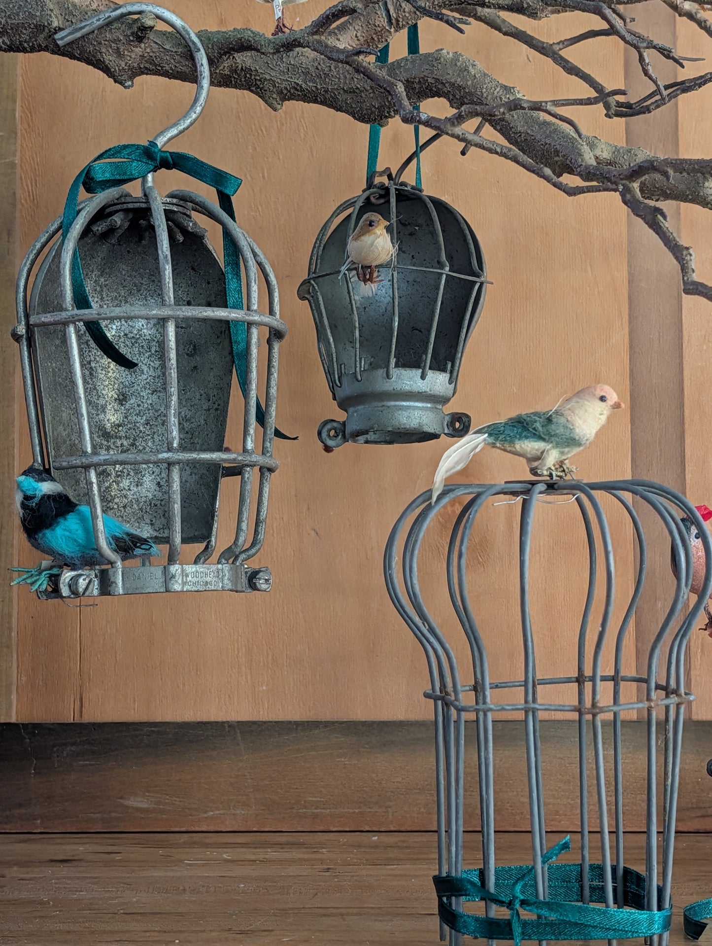 Light cage