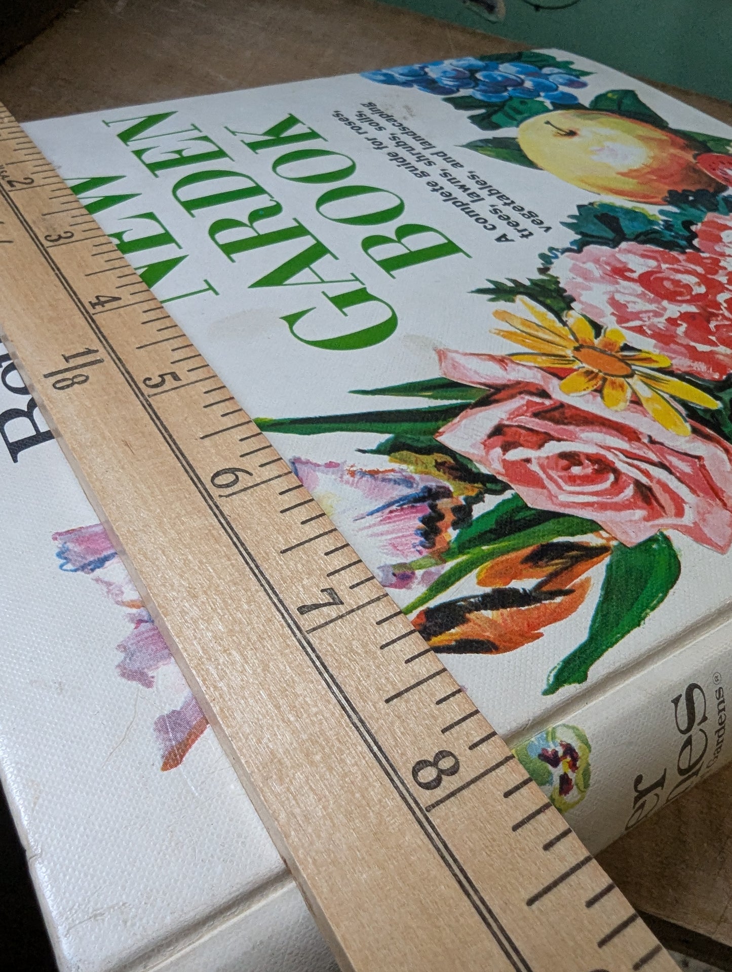 Better Homes and Gardens New Garden Book