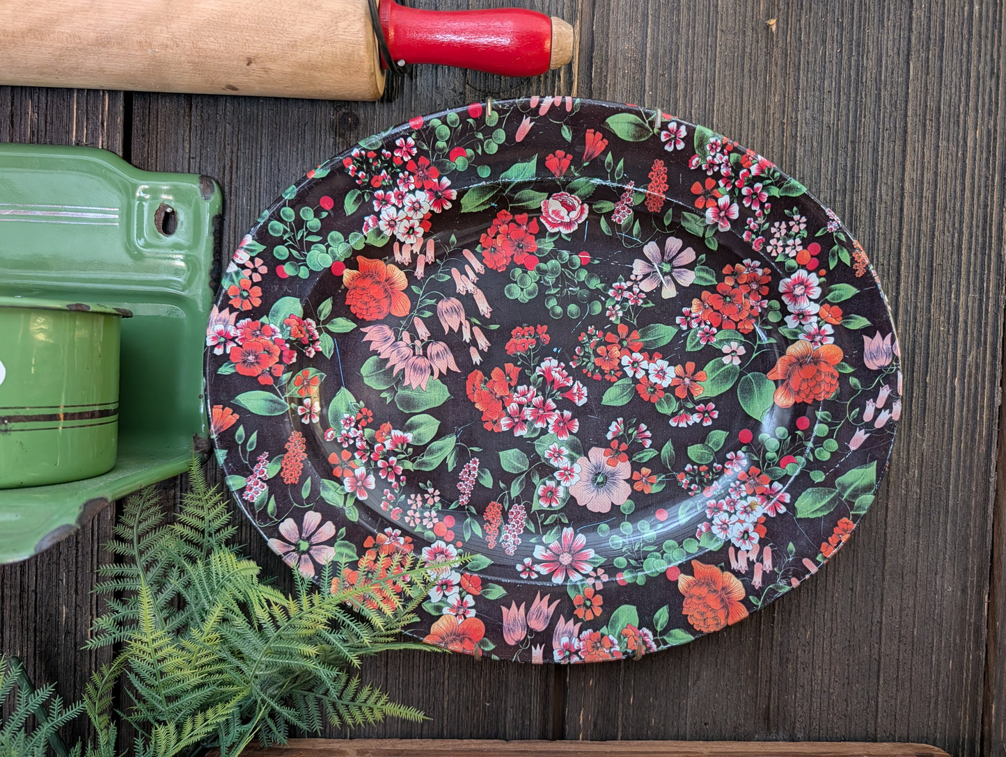 Tin/metal platter