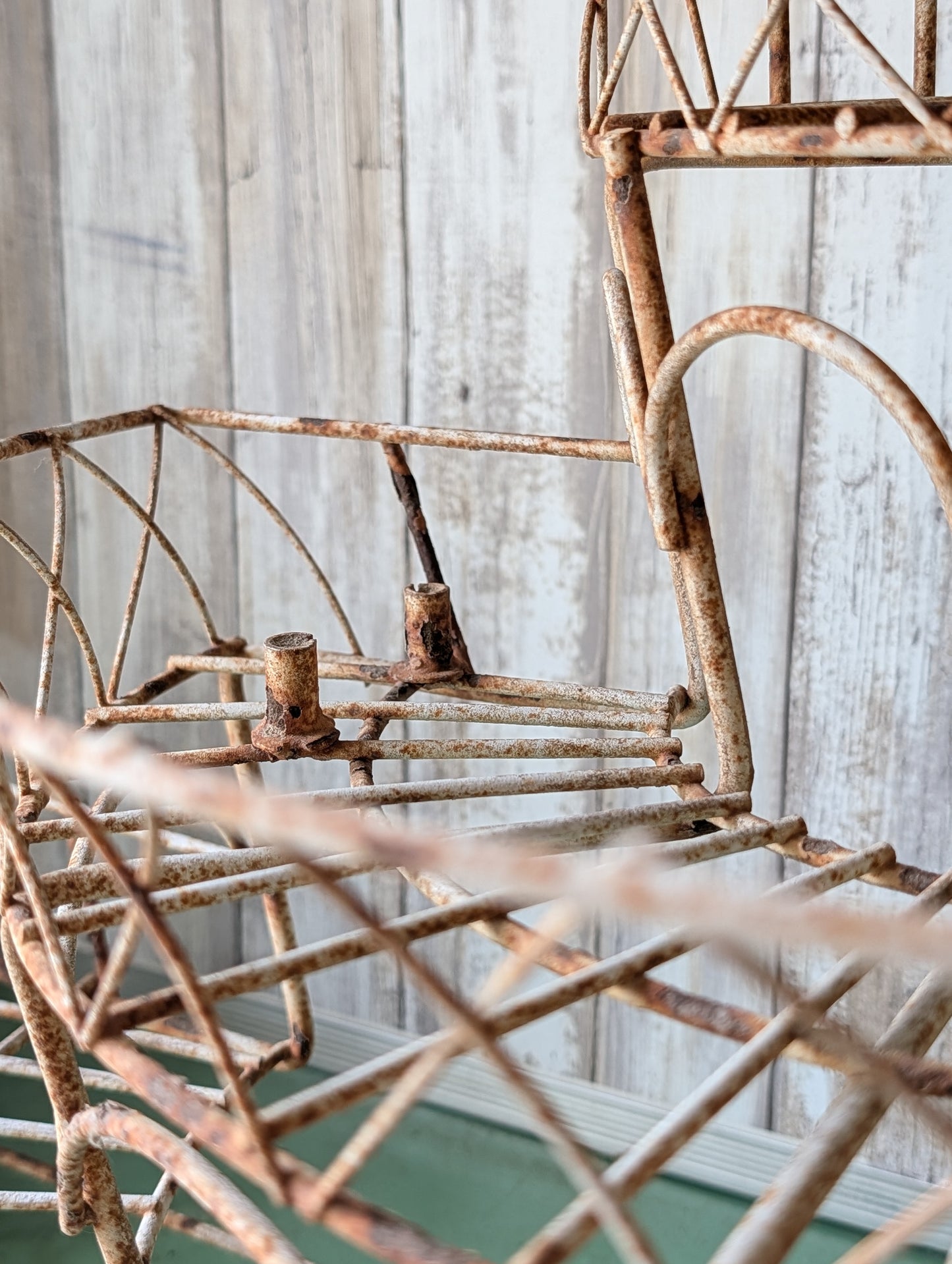 Wire Plant/pot rack/shelf/stand