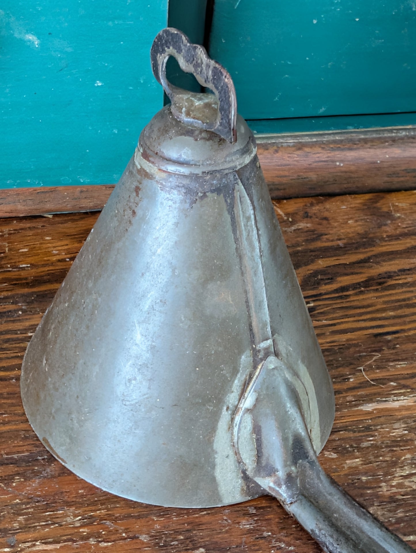 Pair of ice cream scoops